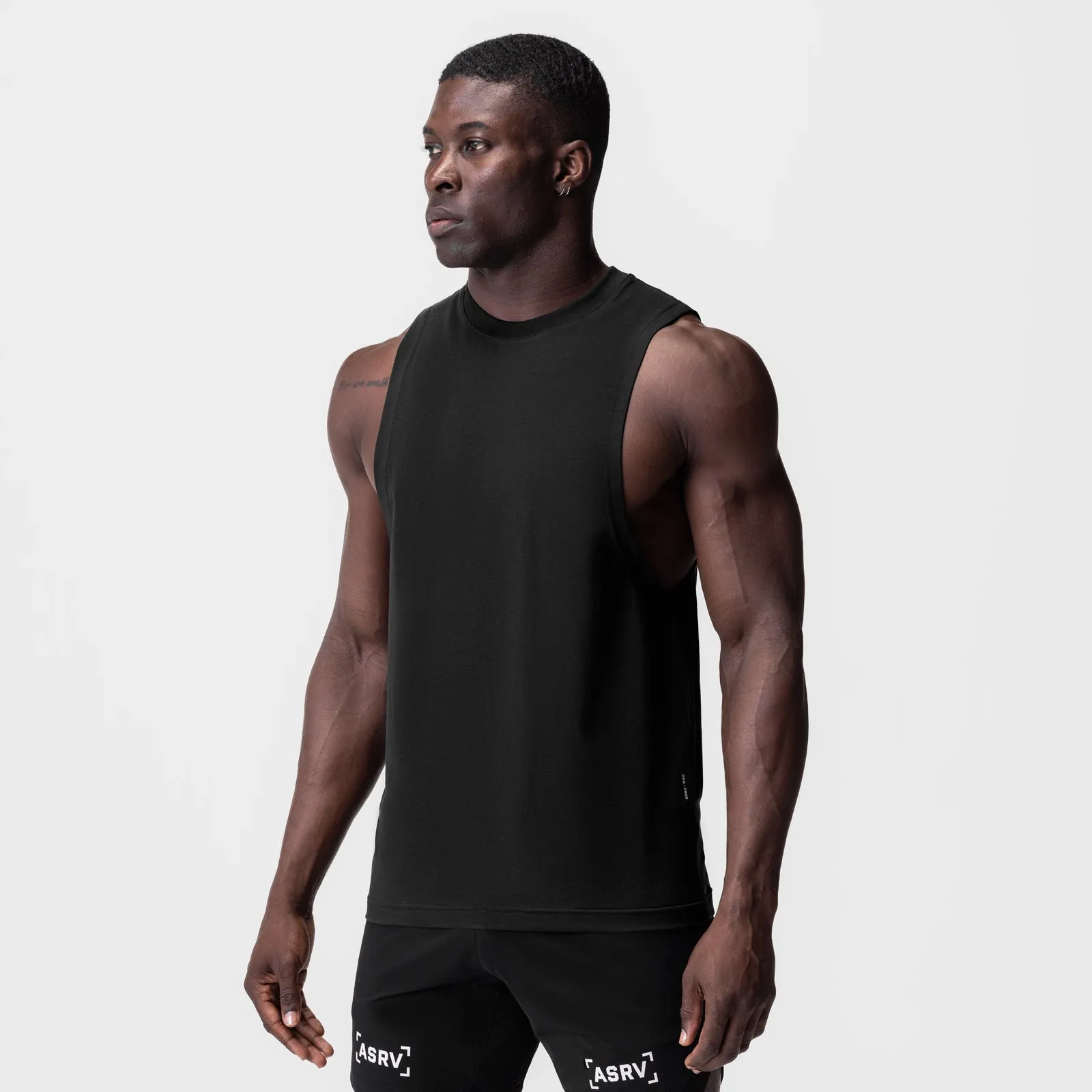 0926. Supima? Muscle Tank - Black Urban Coolness Abrasion resistant
