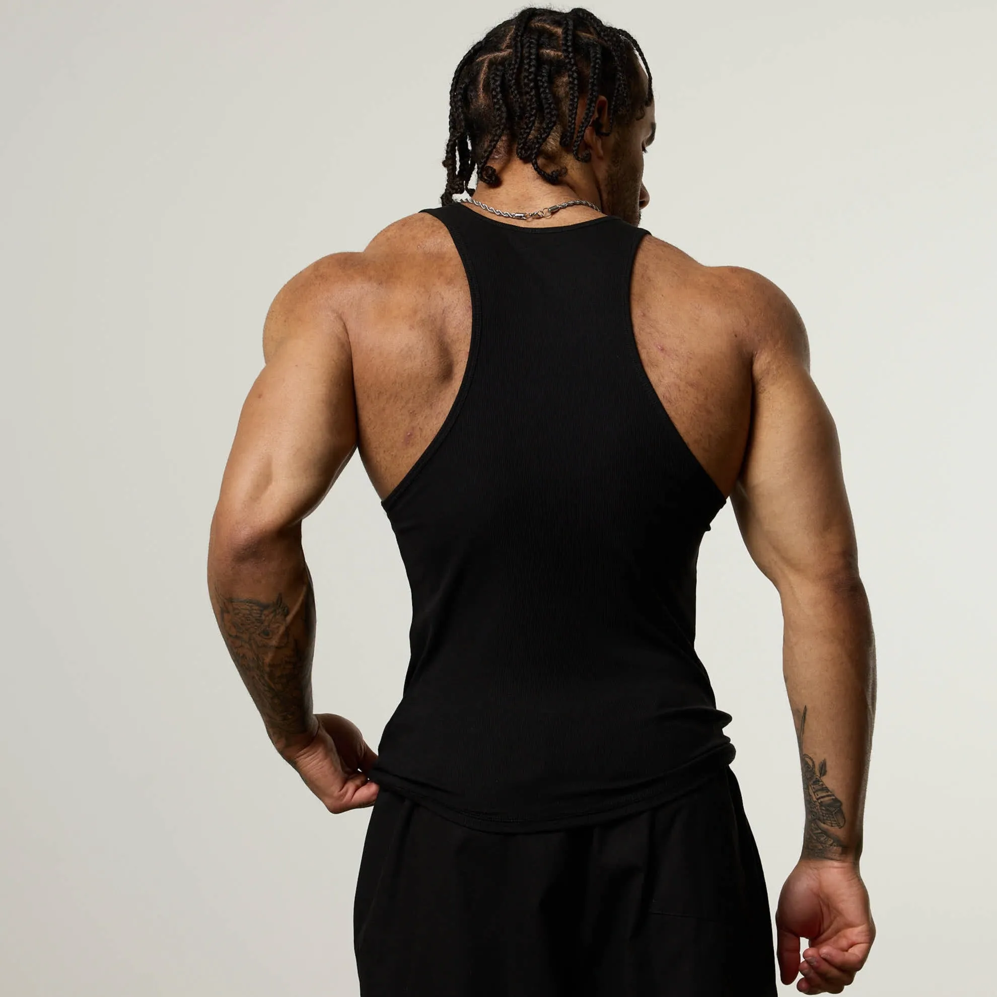 Navigation - equipped Vanquish Essential V2 Black Ribbed Tank