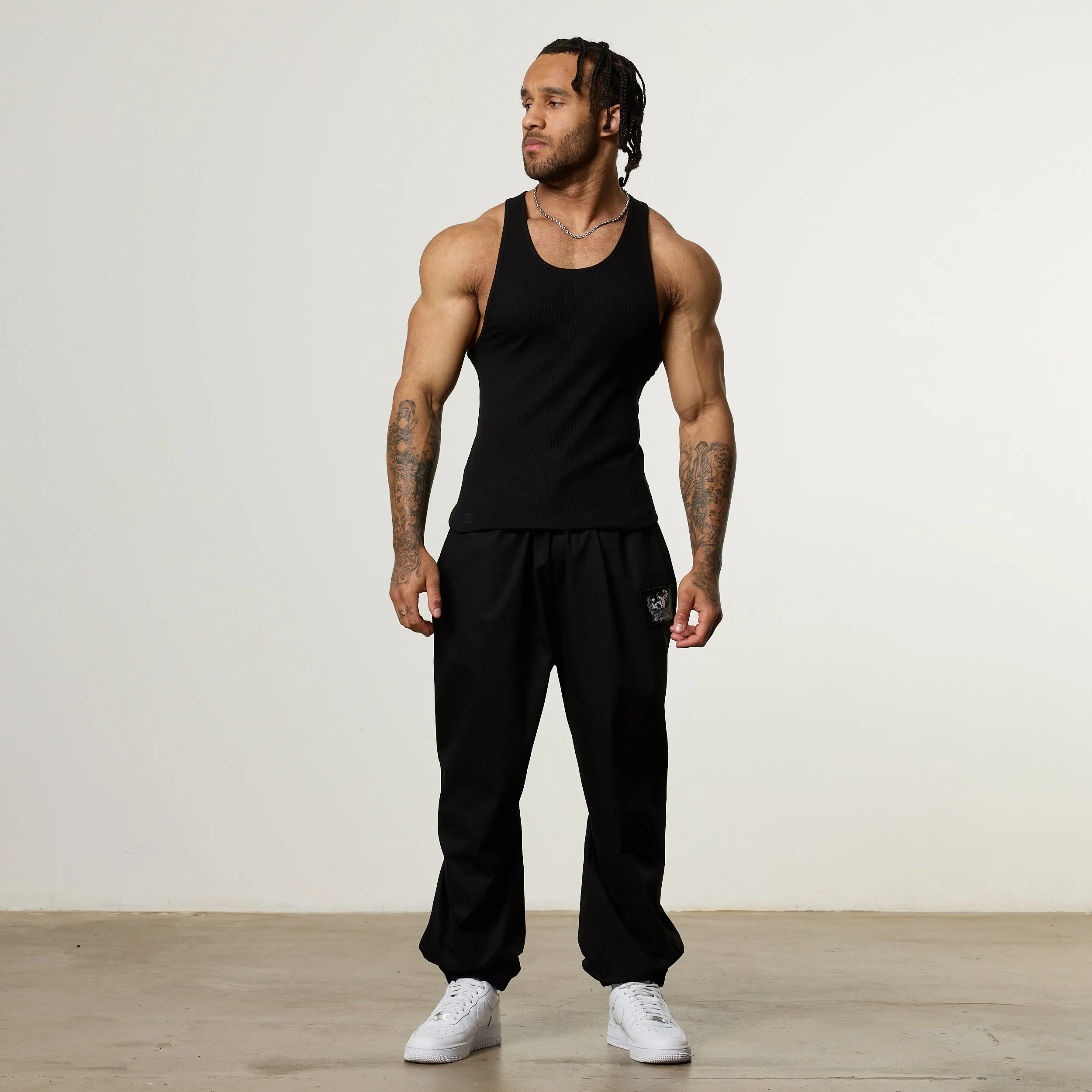 Vanquish Essential V2 Black Ribbed Tank rectangular shape Multi Functional Pocket Design