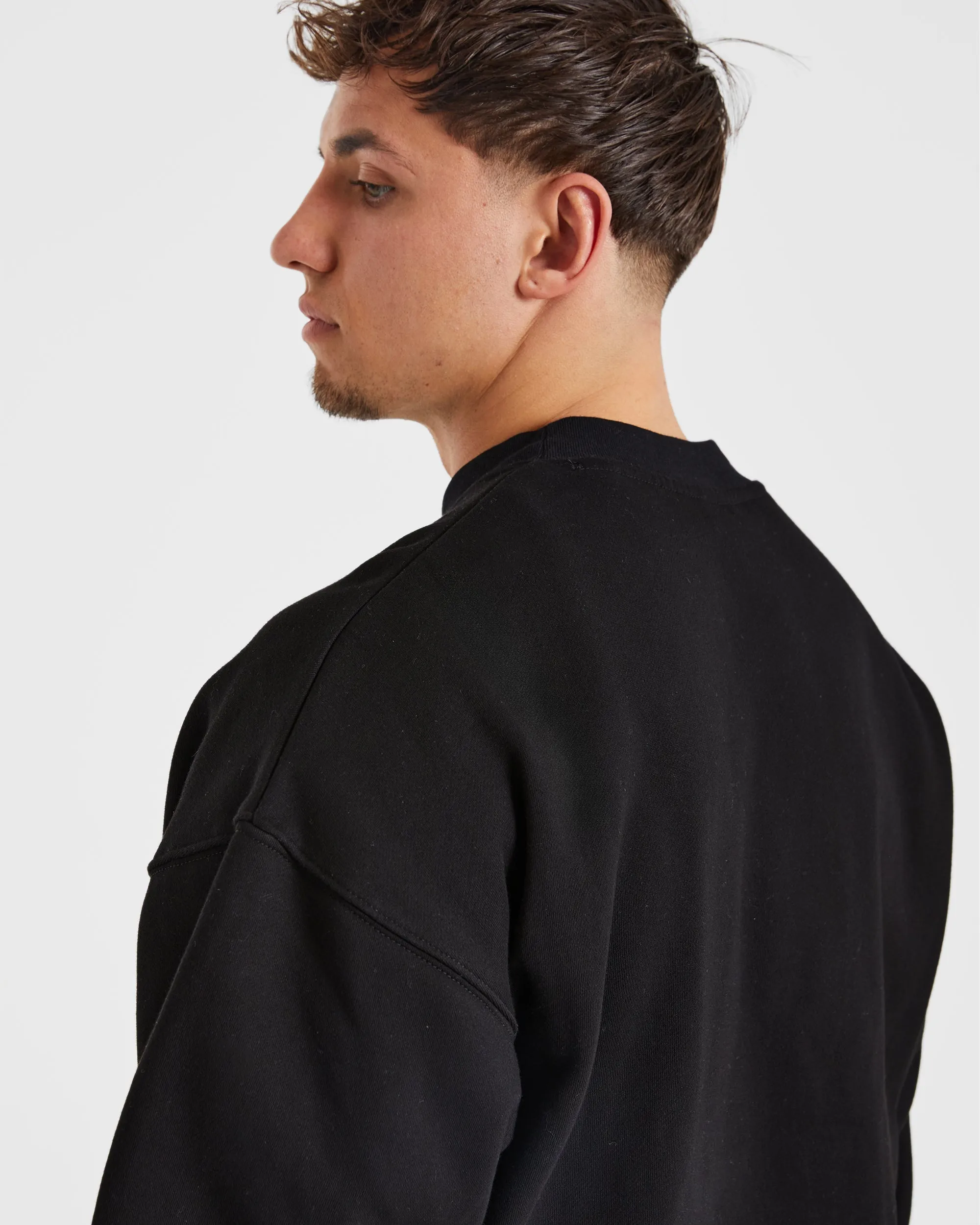 Road Trip Comfy Street Essential Oversized Sweater - Black