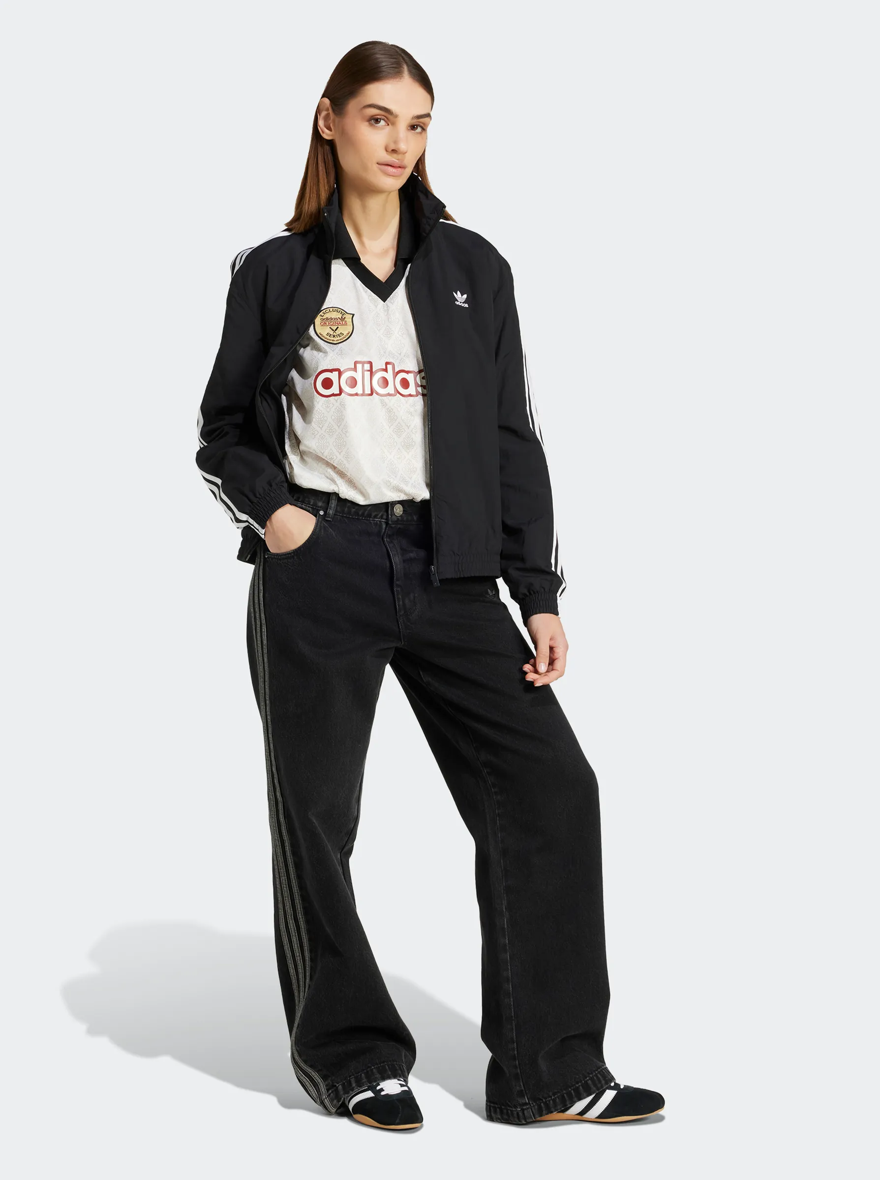 Functional Pockets Retro Sports Cricket Inspired Ling Sleeve Jersey