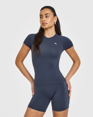 QuickDryTech Feather Glow Go To Seamless Fitted Top | True Blue Outdoor Proof