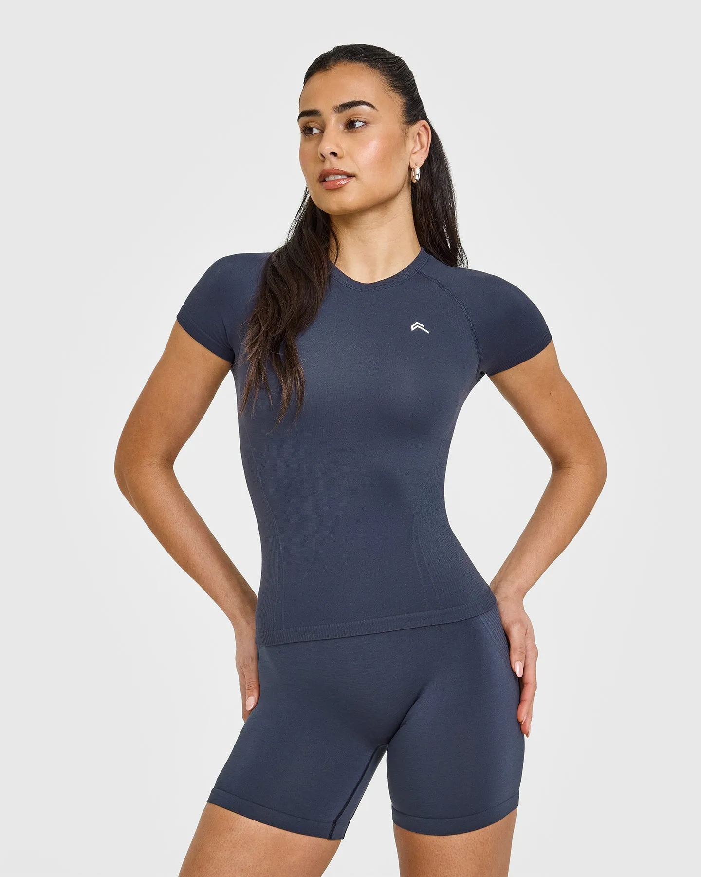 QuickDryTech Feather Glow Go To Seamless Fitted Top | True Blue Outdoor Proof