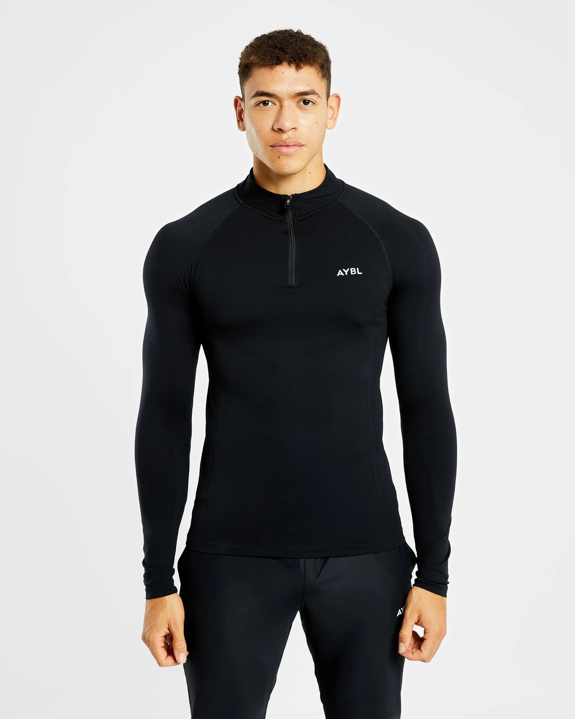 Athletic Tailoring Essential Seamless 1/4 Zip Pullover - Black