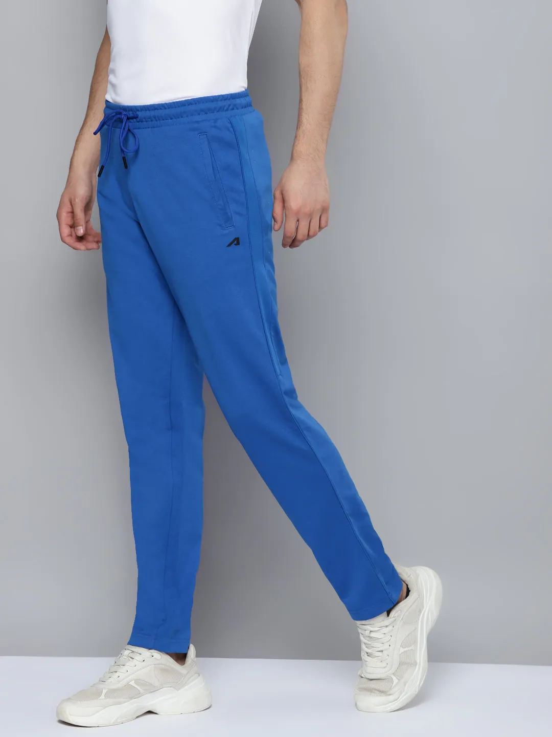 Slim Silhouette Relaxed Comfort Alcis Men Blue Solid Running Joggers