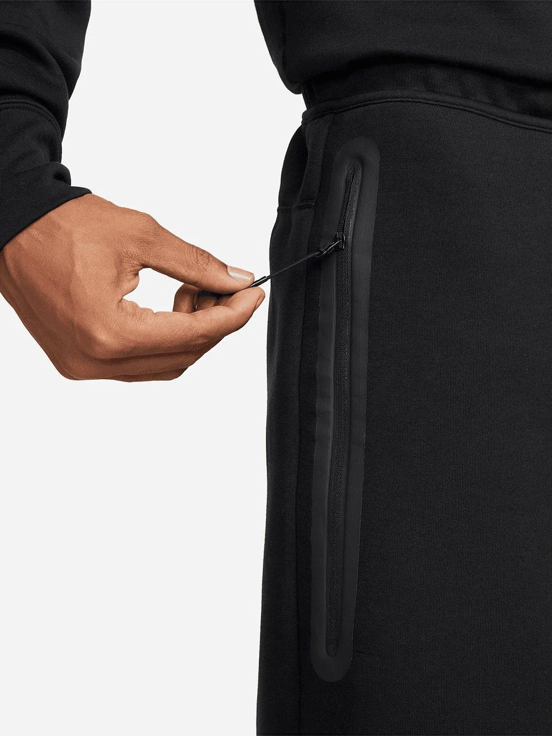 Seamless construction Tech Fleece Shorts