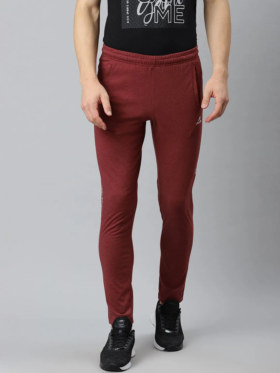 Alcis Men Maroon Solid Slim Fit Mid-Rise Track Pants All Time Use Ripped design