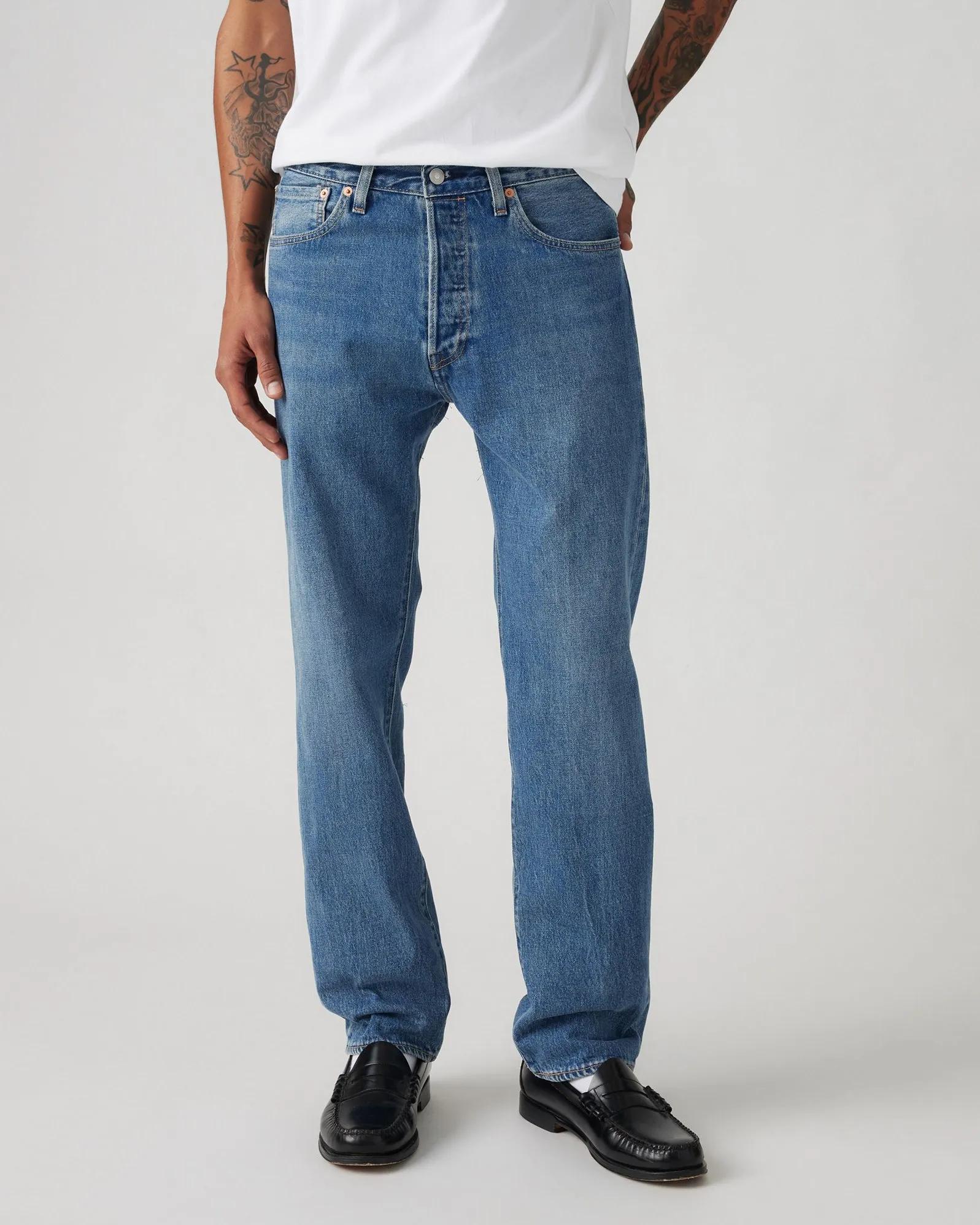 Gym Ready Evening Stroll Base Outfit Levi's? 501 Original Regular Fit Mens Jeans - Never Settle Stretch