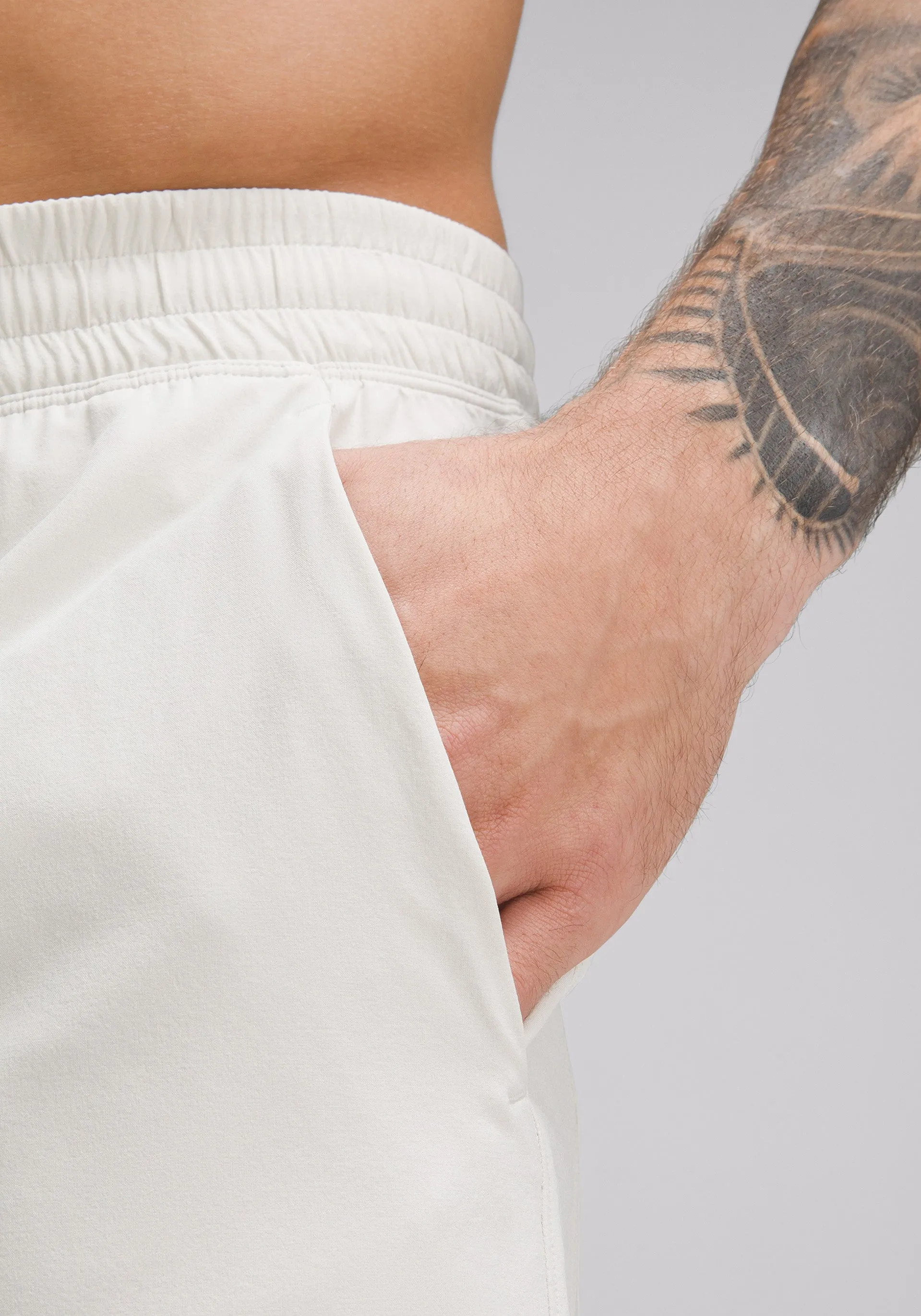 Pace Breaker Lined Short 5" Multi Pocket Functionality