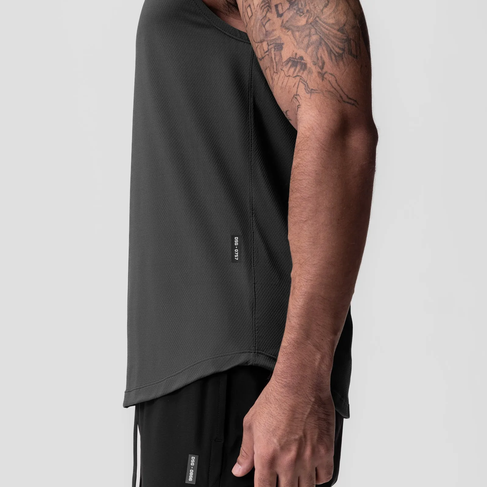 0757. AeroSilver? Cutoff Tank - Space Grey slim fit Cost - effective