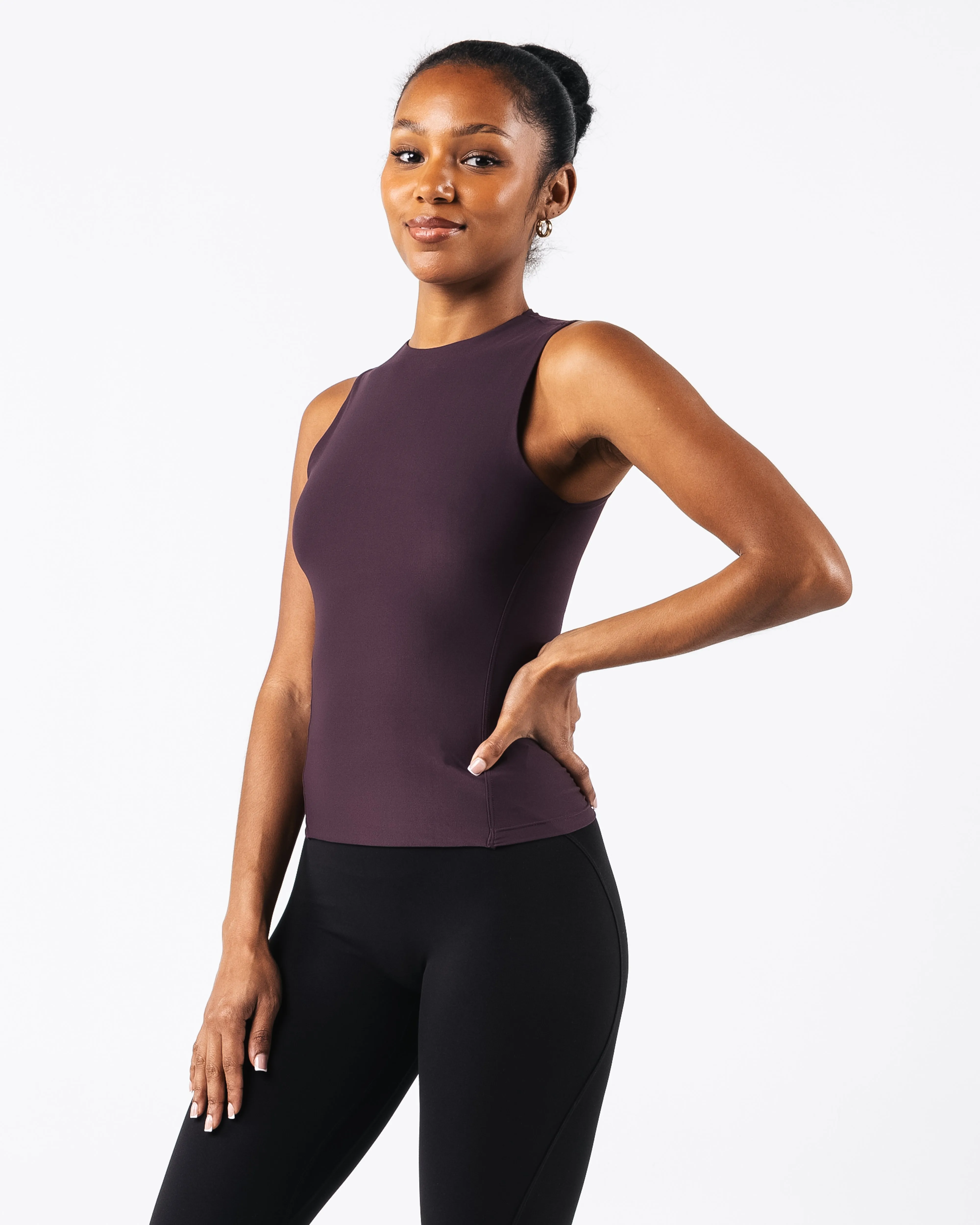 Basics Tank - Black Garnet noise - generating UV Shield