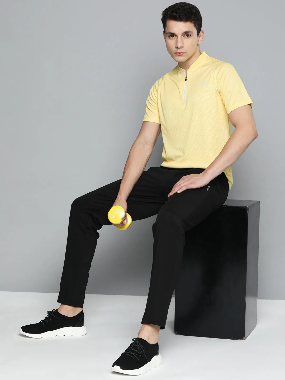 SoftTouchLining Alcis Men Dry Tech Slim Fit T-shirt