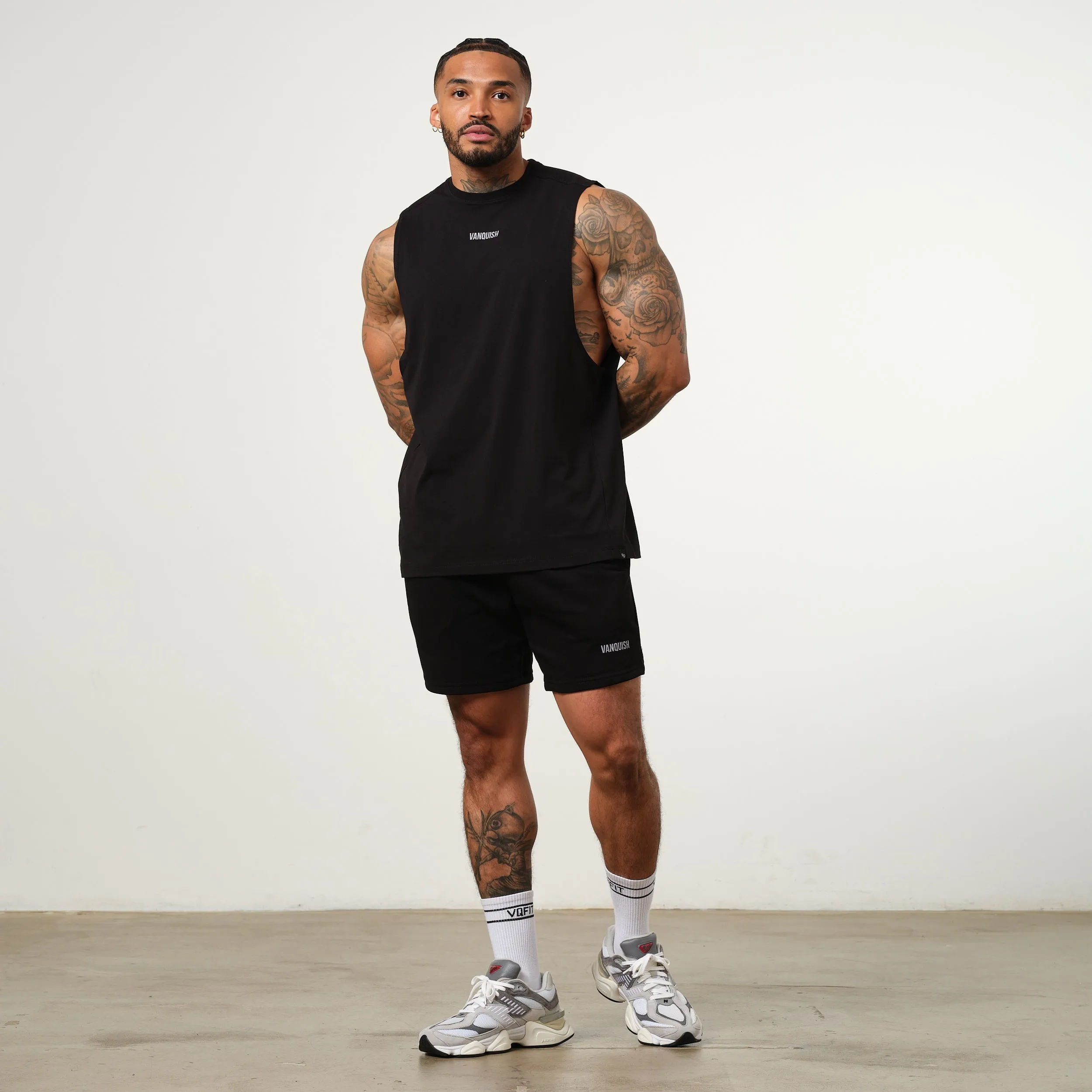 underground safety enhancement Vanquish Essential Black Oversized Sleeveless T Shirt