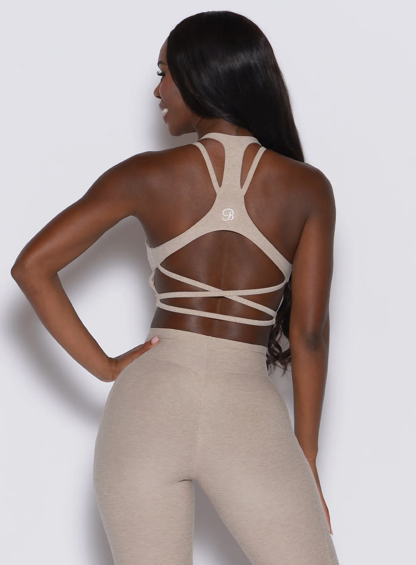 Non-Irritating Fabric Sleeveless seams Viral Tank Bra