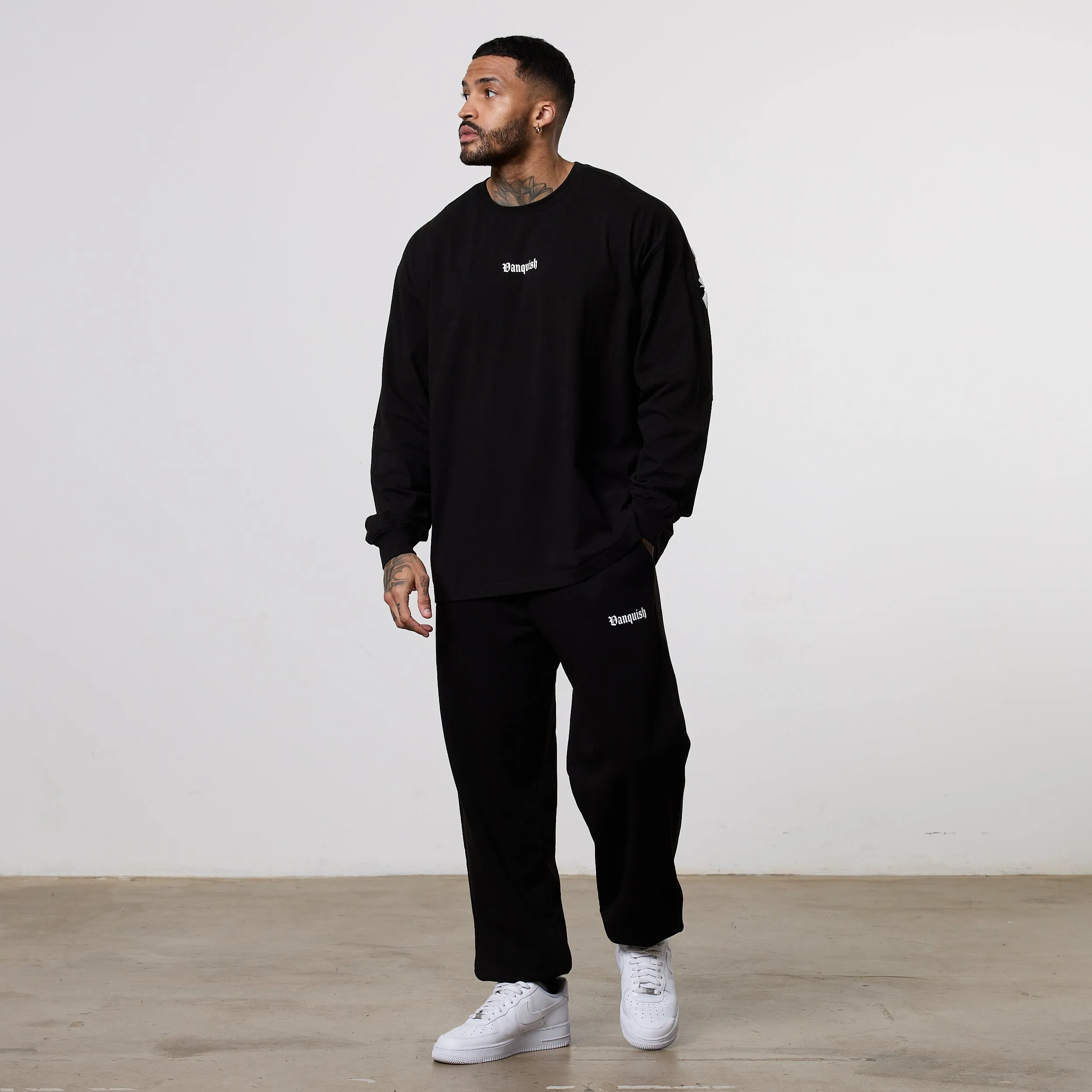 Vanquish Dark Script Black Oversized Long Sleeve T-Shirt Minimalist purity