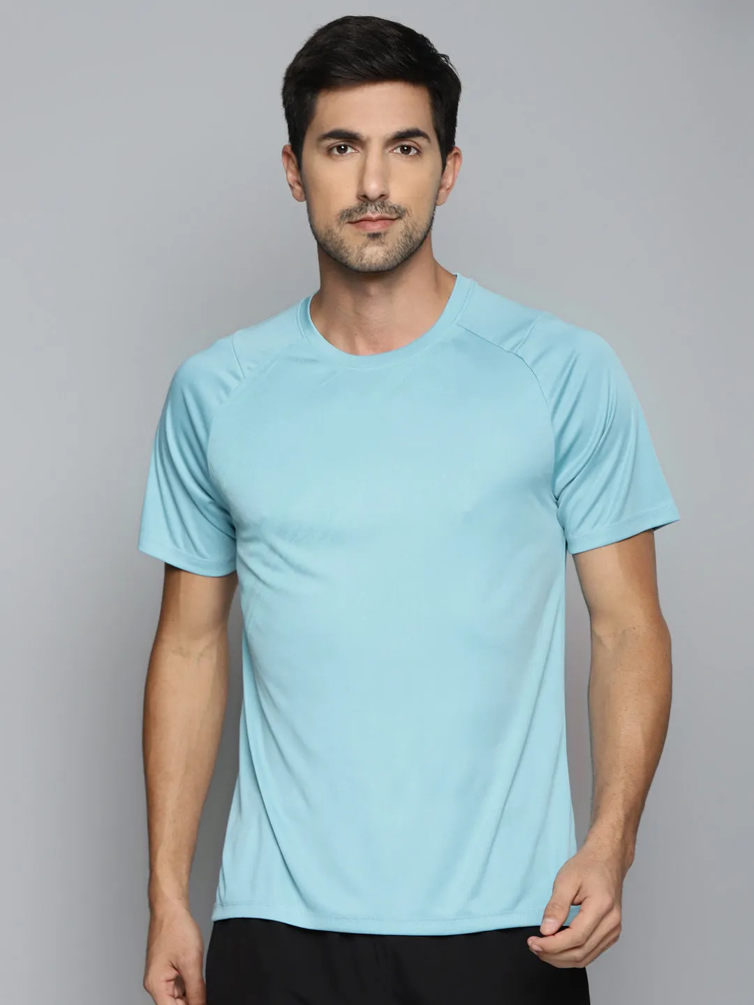 ALCIS Men Turquoise Blue Slim Fit Running T-shirt AntimicrobialCoating