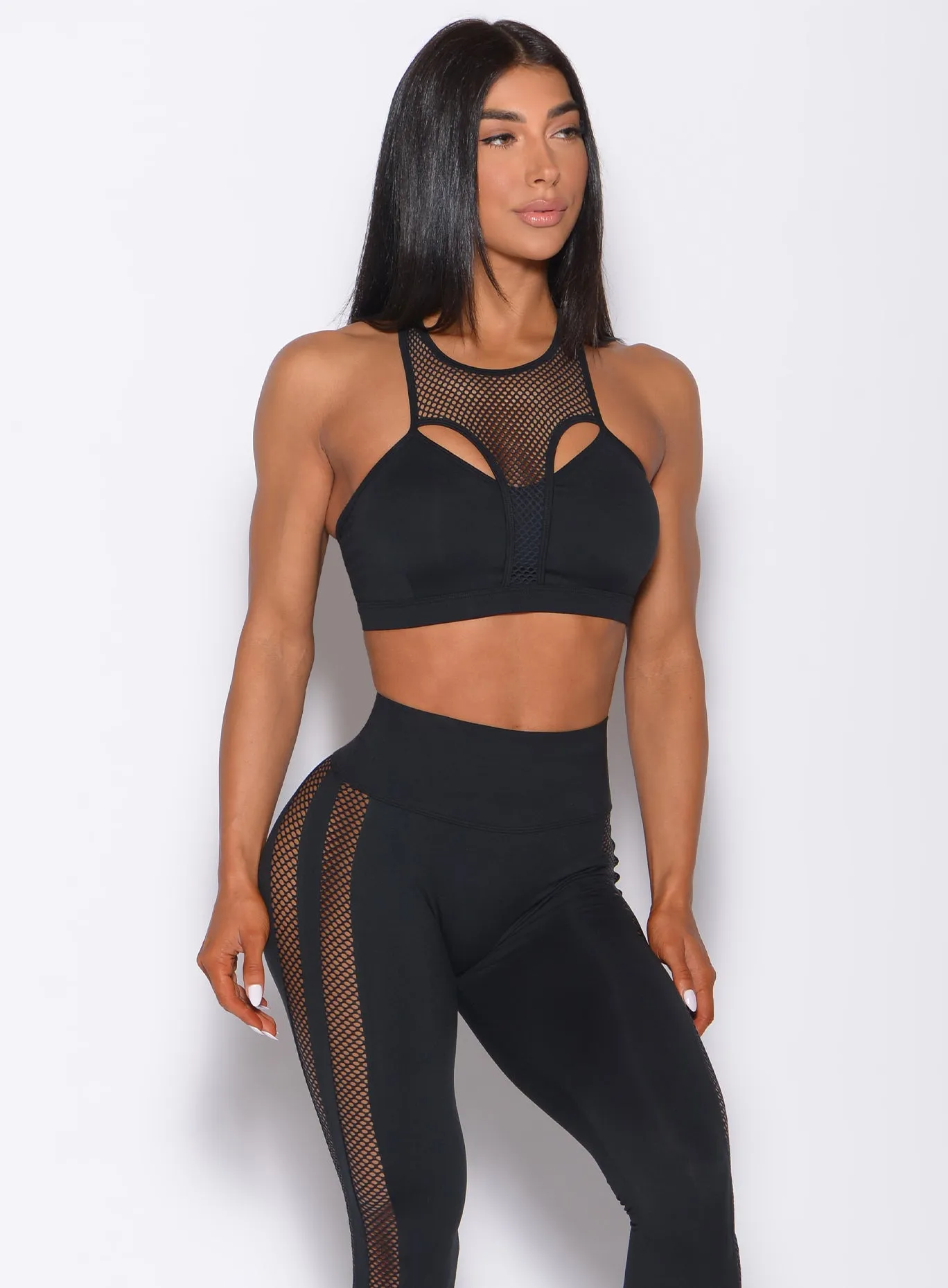 Buttoned seams Durable Closure Attitude Sports Bra