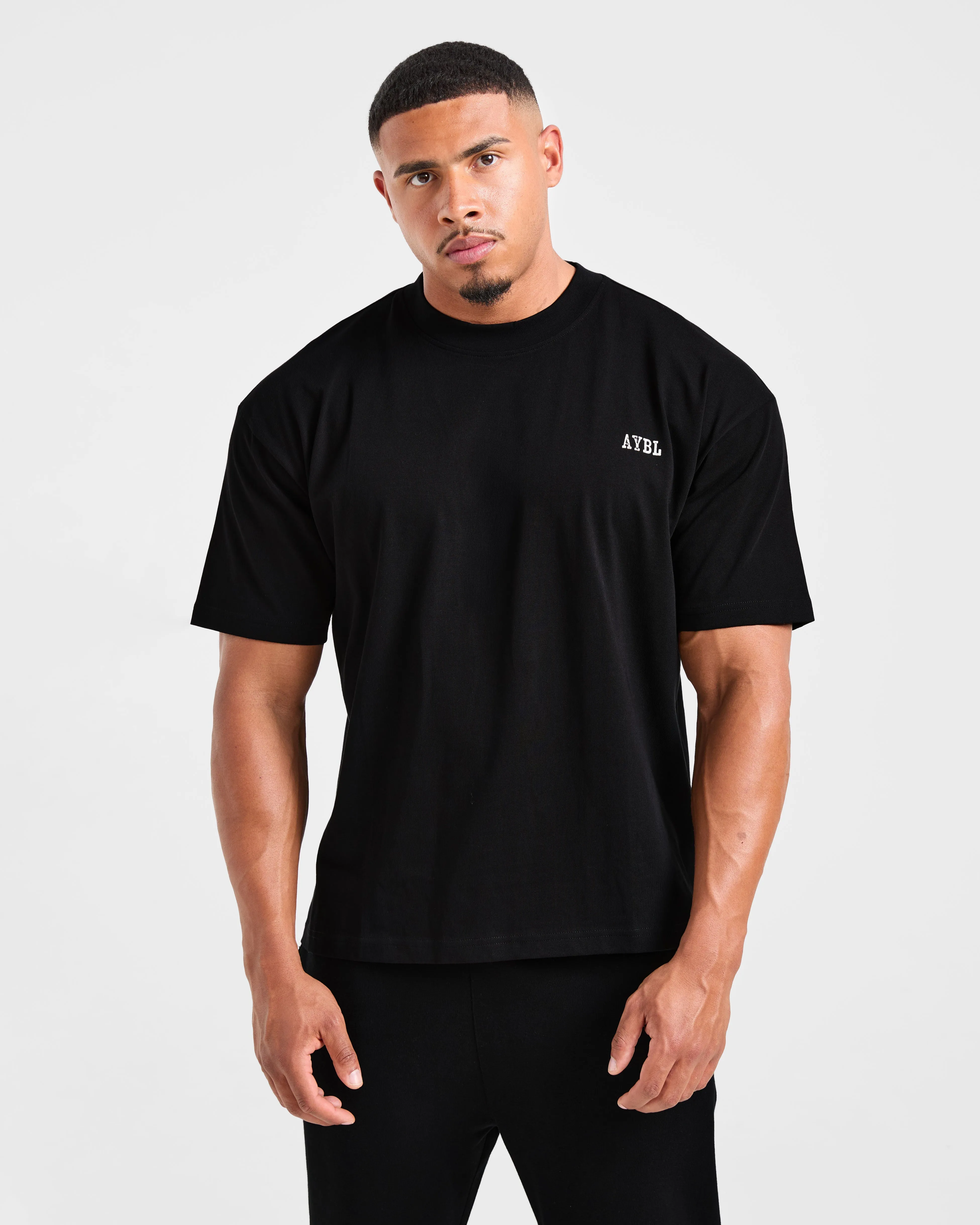 Lifting Essentials Oversized T Shirt - Black Fresh Vibes Anti Static Treatment