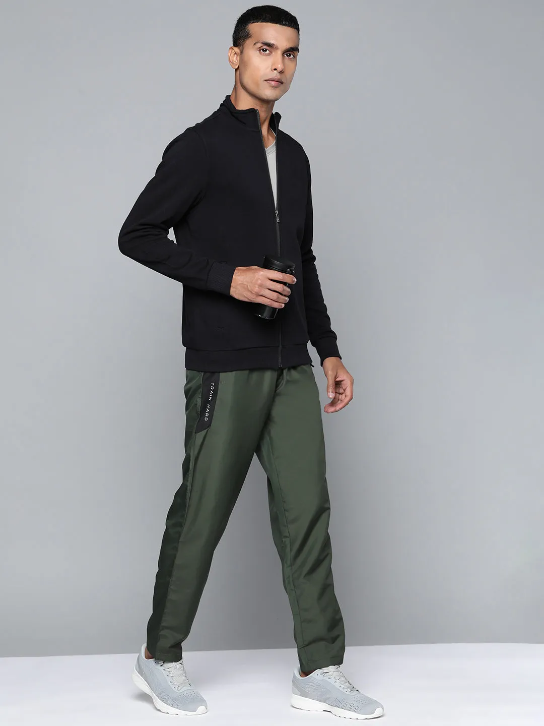 Alcis Men Olive Green Solid Track Pants BreathableMaterial HiddenDrawcord