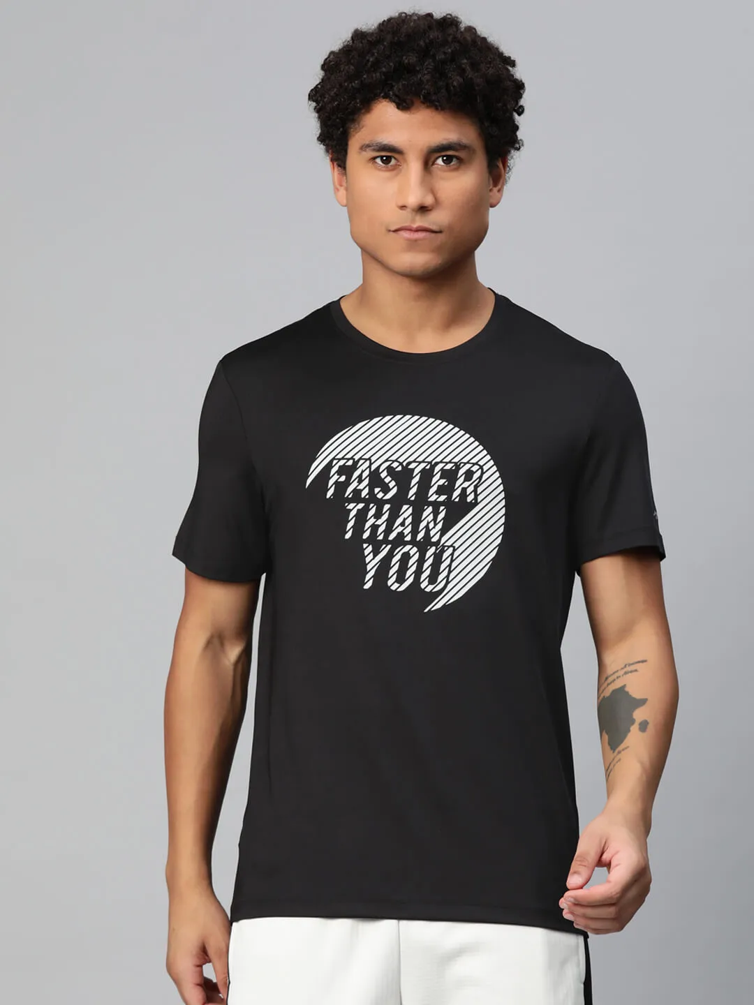 Alcis Men Printed Anti Static Slim Fit T-shirt Neat Edge Clean Cut