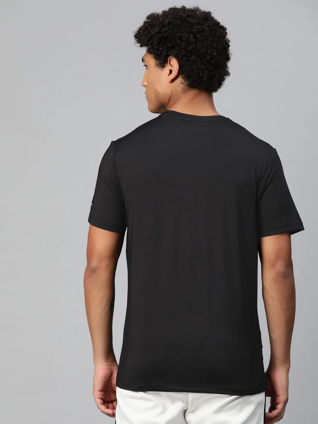 Alcis Men Printed Anti Static Slim Fit T-shirt Lift Mode SoftTouchLining