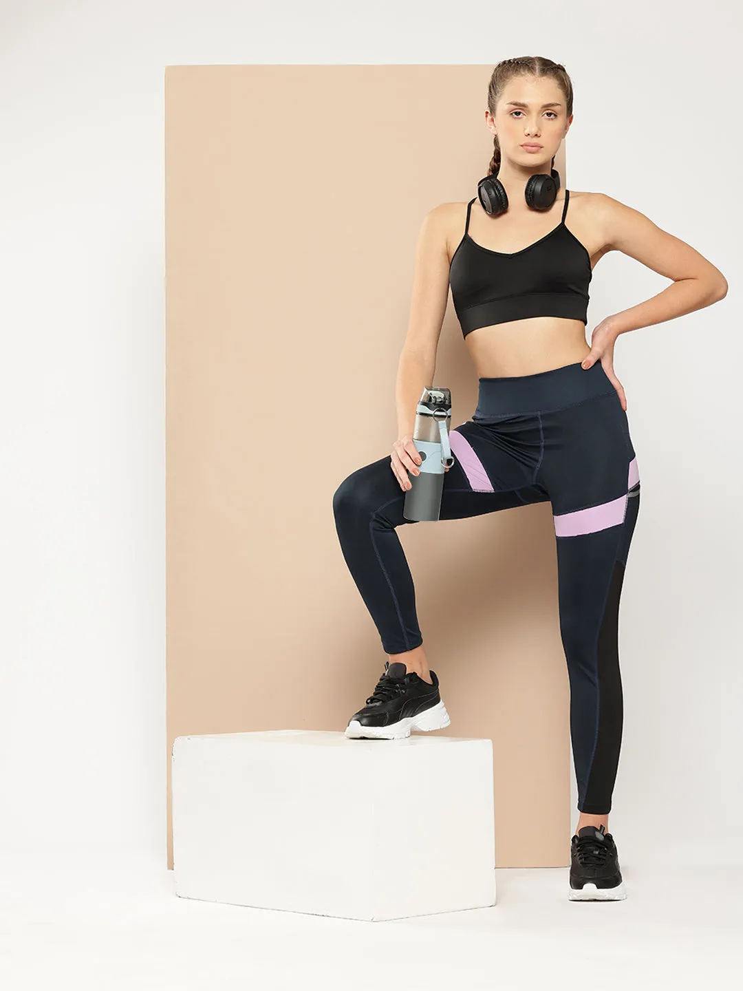 Petite Size Casual Day Seamless Design Minimalist Style Alcis Women Navy Blue & Black Colourblocked Tights