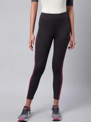 Wear Anywhere Alcis Women Black Drytech  Solid Cropped Training Tights
