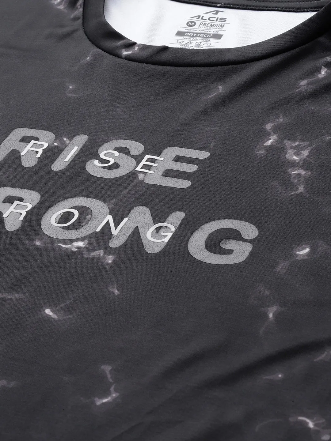 RISE STRONG TEE HypoallergenicYarn Bonded Seam Technology