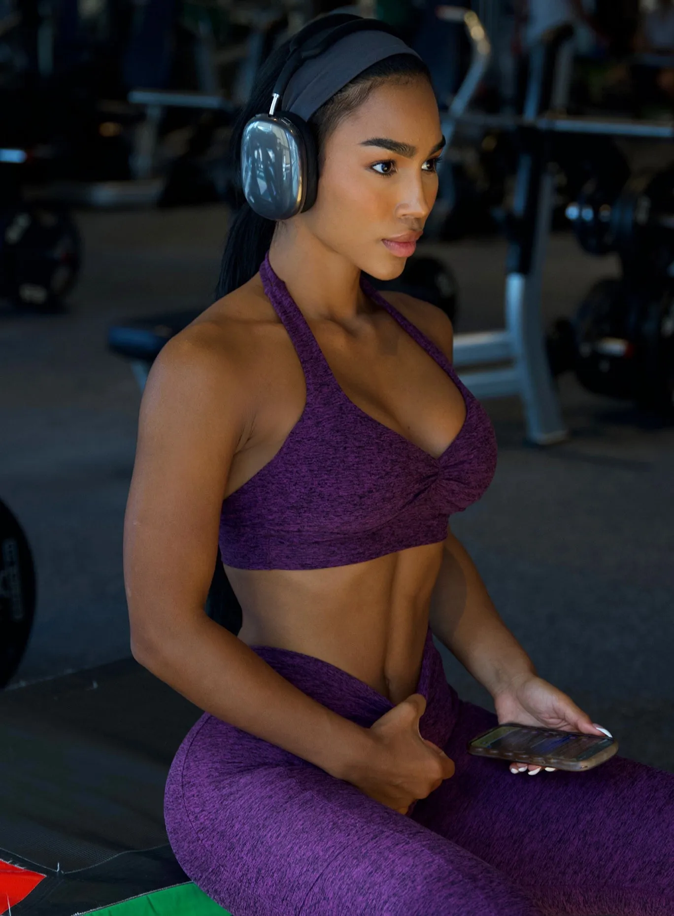 Seamless Design Fitness Training V Back Leggings