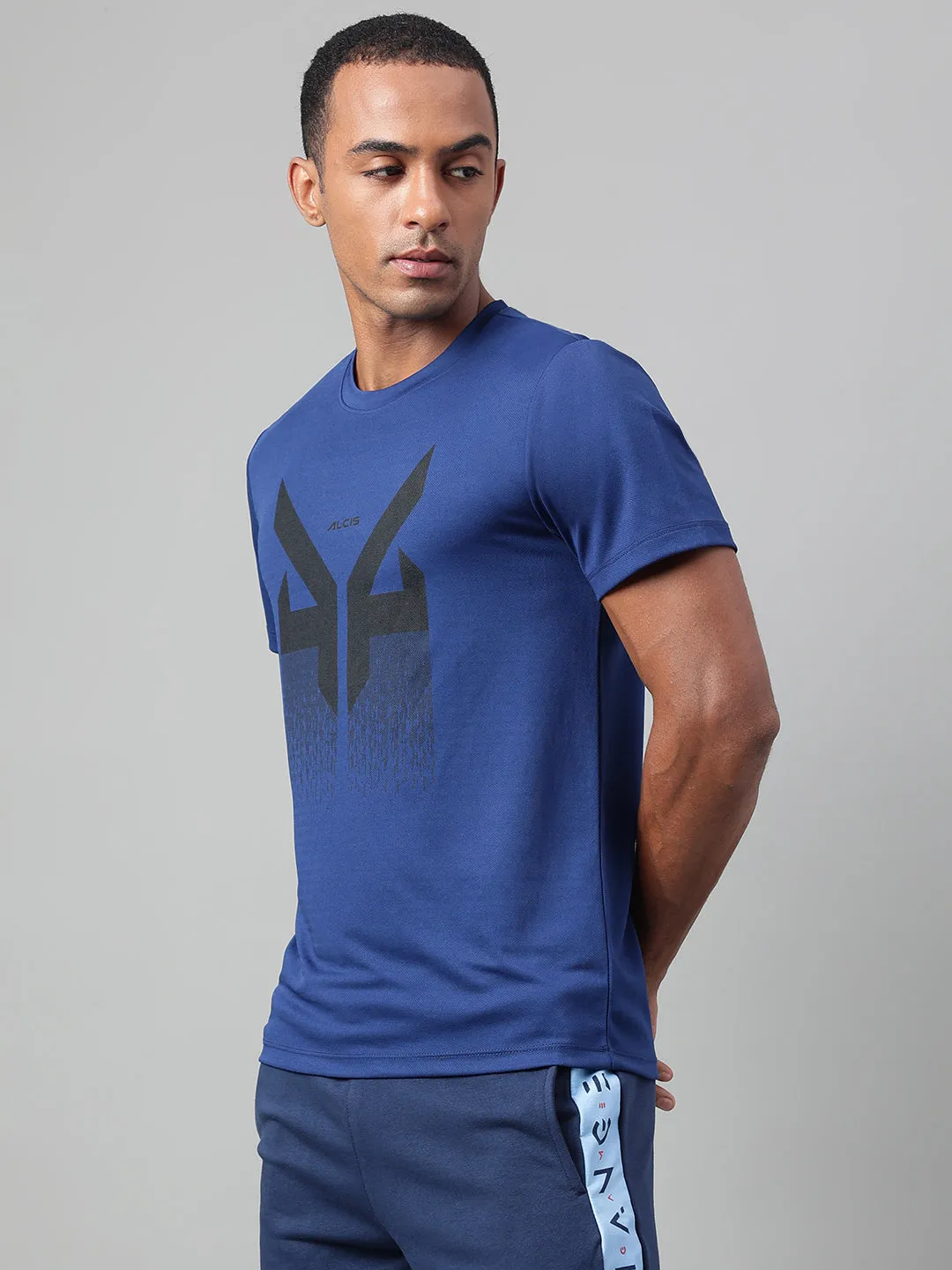 Alcis Men's Printed Navy Anti-Static Drytech  Slim-Fit Training Tee Legend Glow StaticResistantTextile