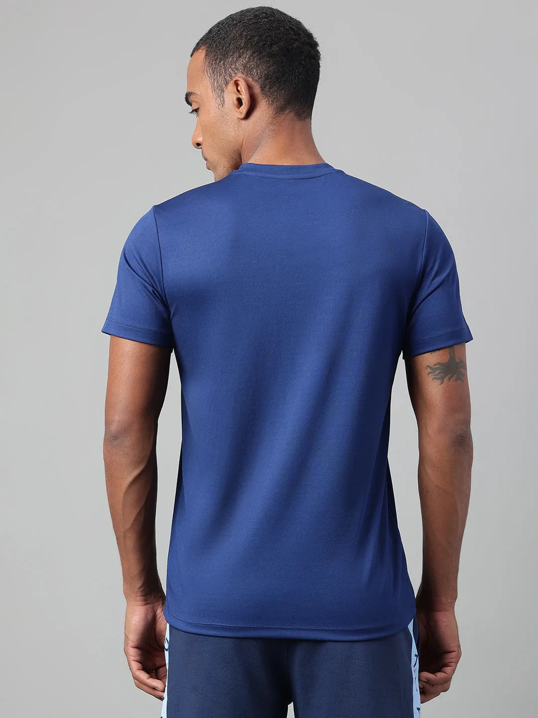 Alcis Men's Printed Navy Anti-Static Drytech  Slim-Fit Training Tee pack light SeamlessTransition