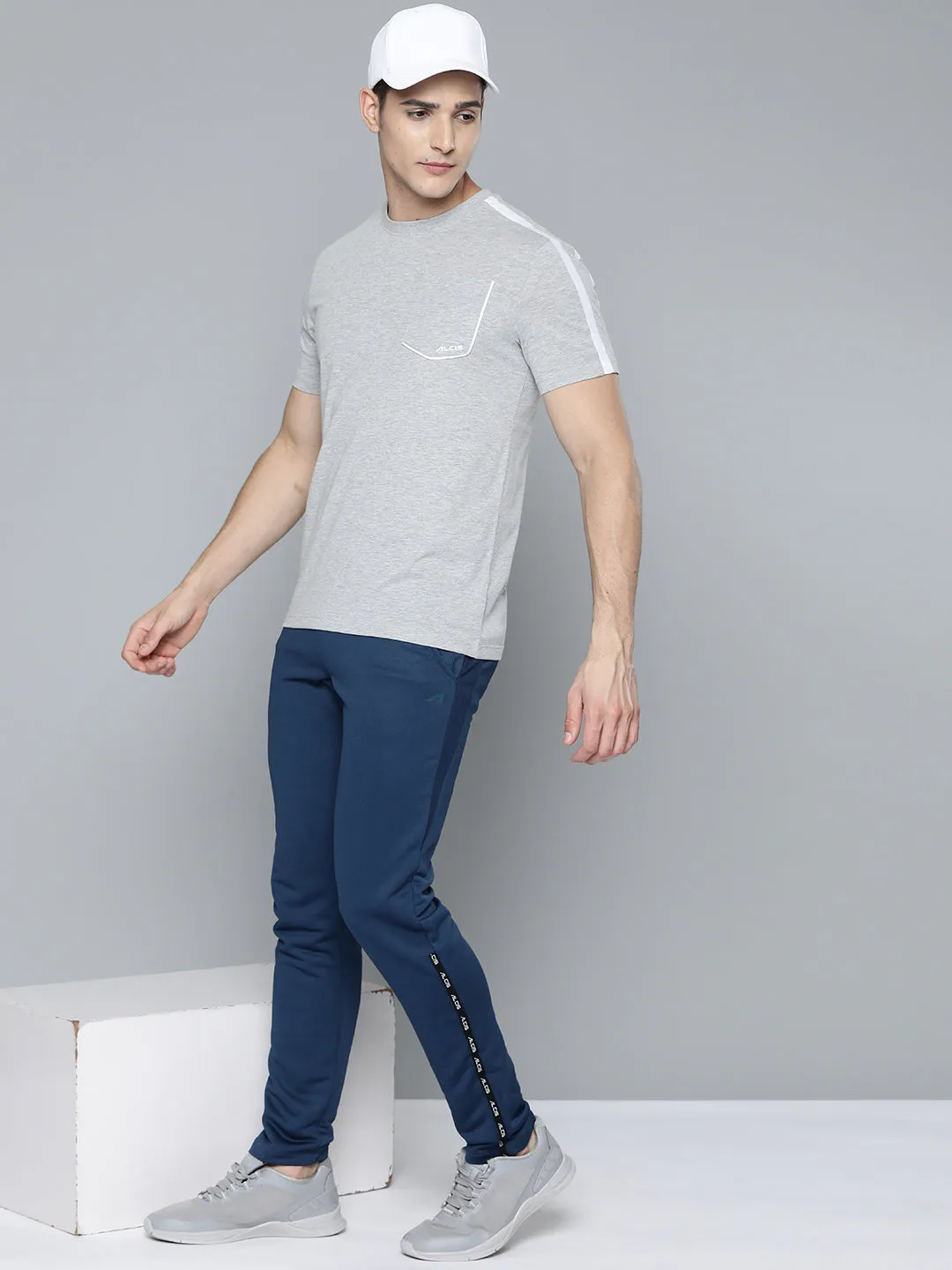 ShapeRetentionCloth Prince Core Alcis Men Grey Melange Pocket Detailing T-shirt