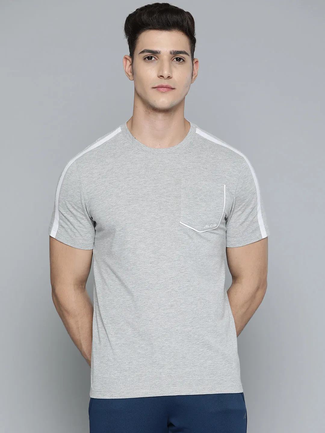 Alcis Men Grey Melange Pocket Detailing T-shirt CompressionFreeCuffs Festival Air