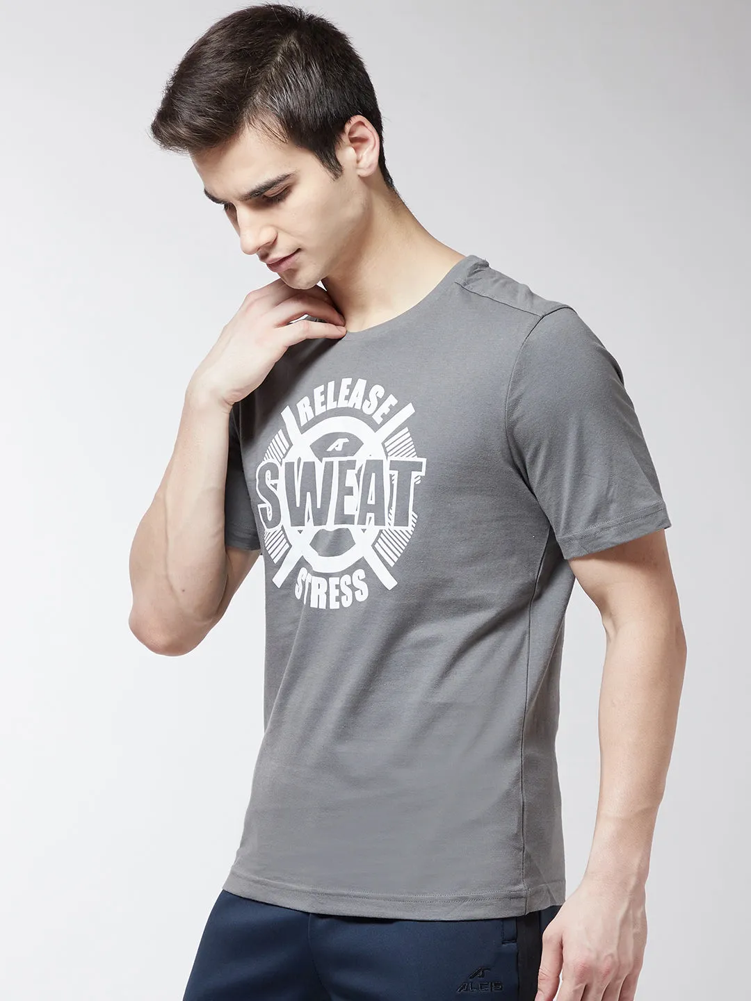 Alcis Men Grey Printed Round Neck T-shirt Love Glow QuickReleaseClosures
