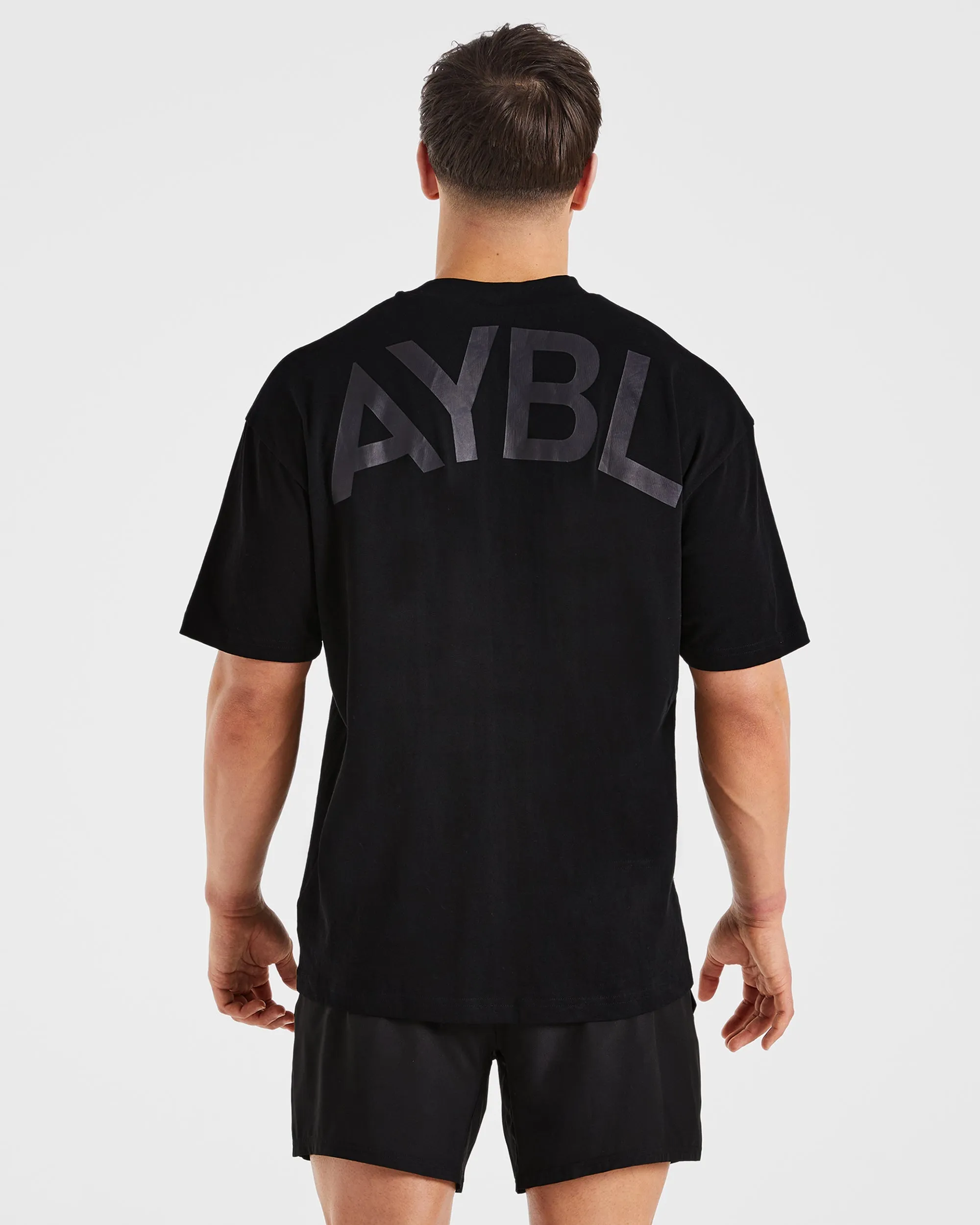 PocketDetail Essential Oversized T Shirt - Black