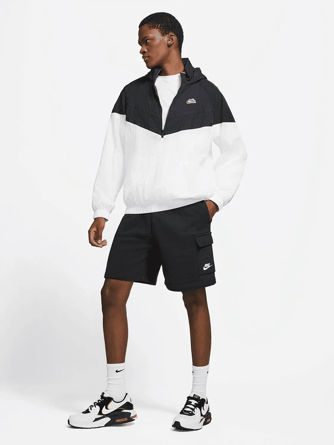 Sportswear Club Cargo Shorts Rough texture