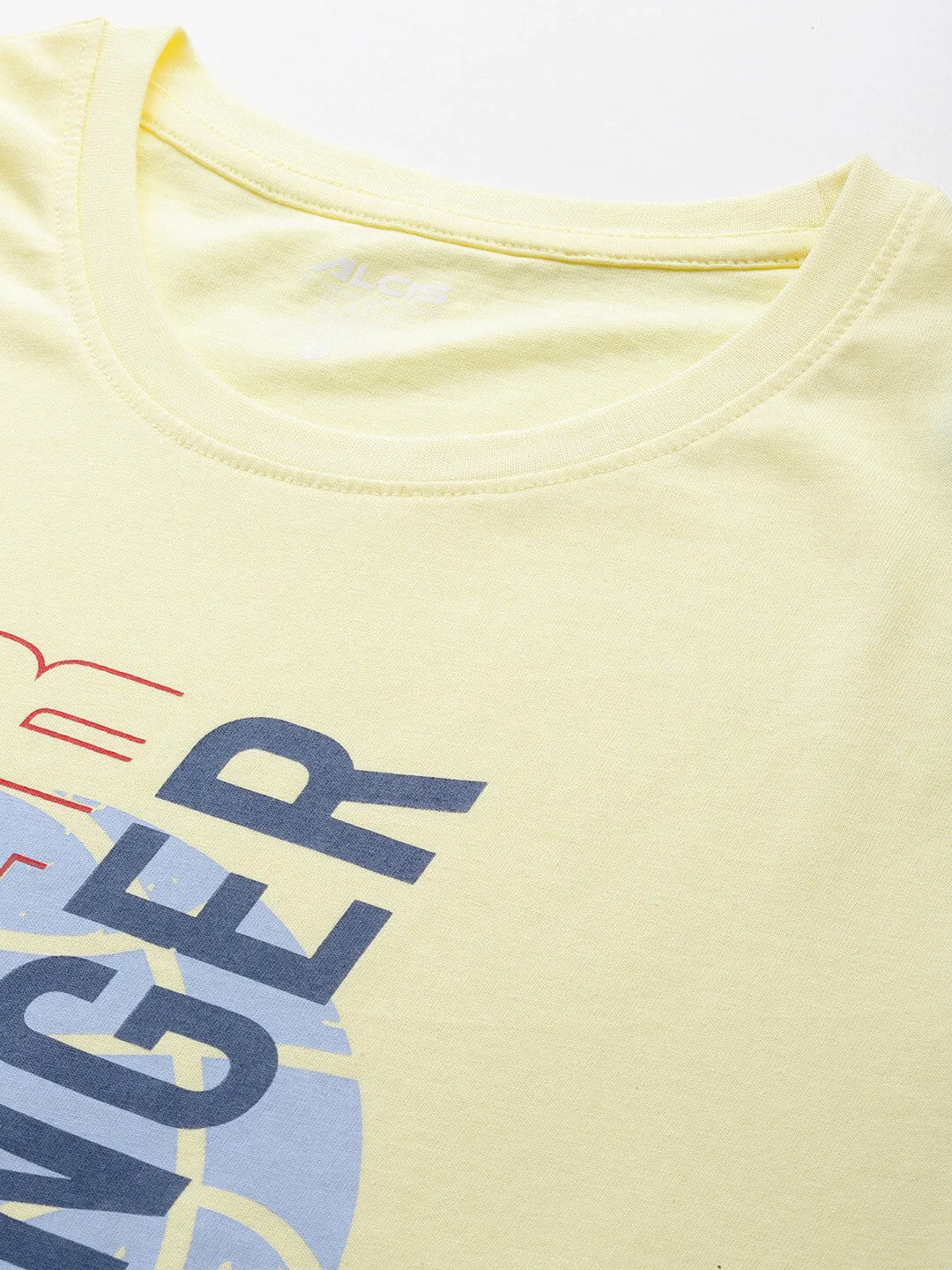 Alcis Men Yellow Typography Printed T-shirt Desk Style Durable Reinforcements
