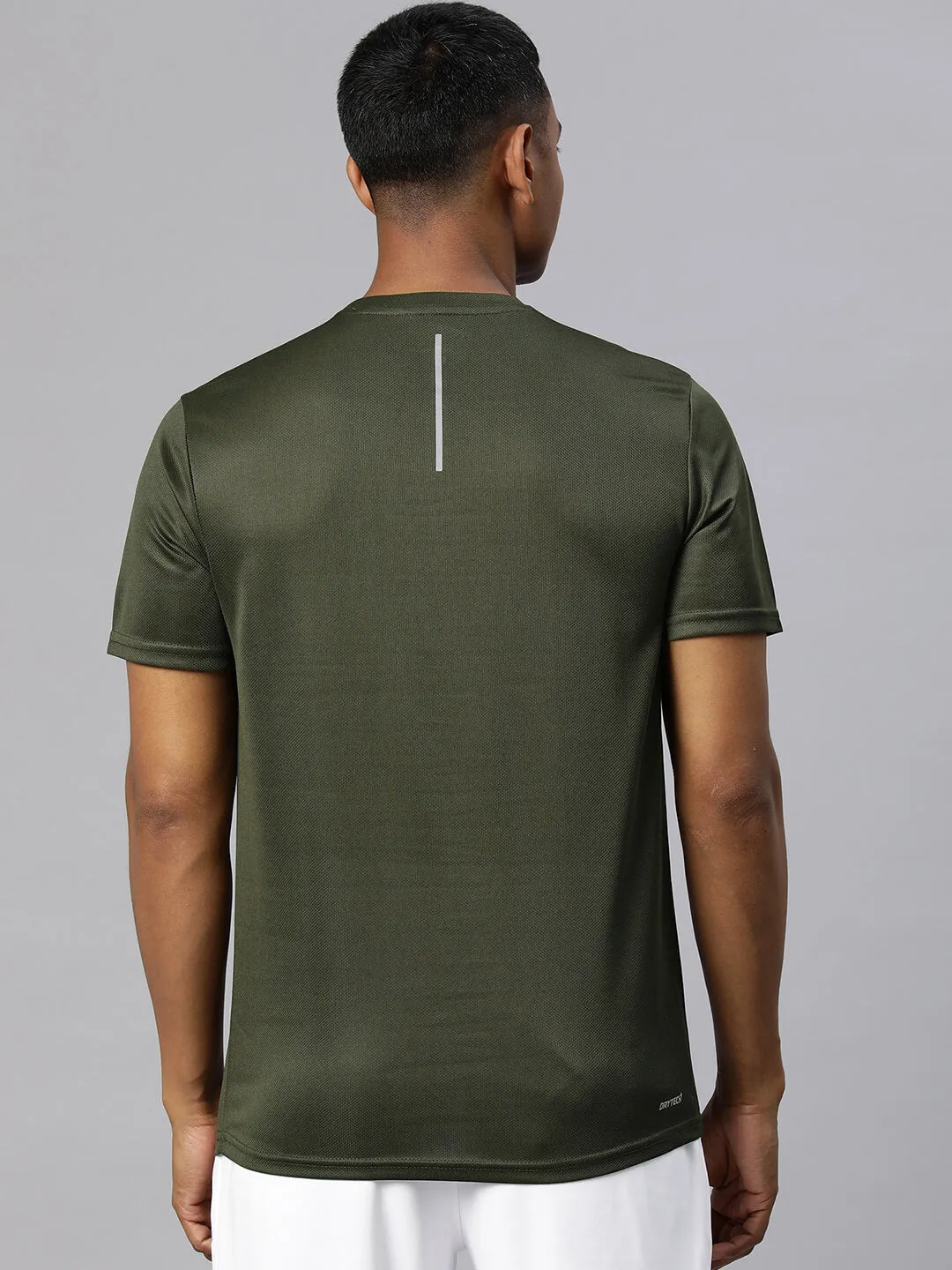 Resort Mood Alcis Men Typography Printed Dry Tech Slim Fit Sports T-shirt