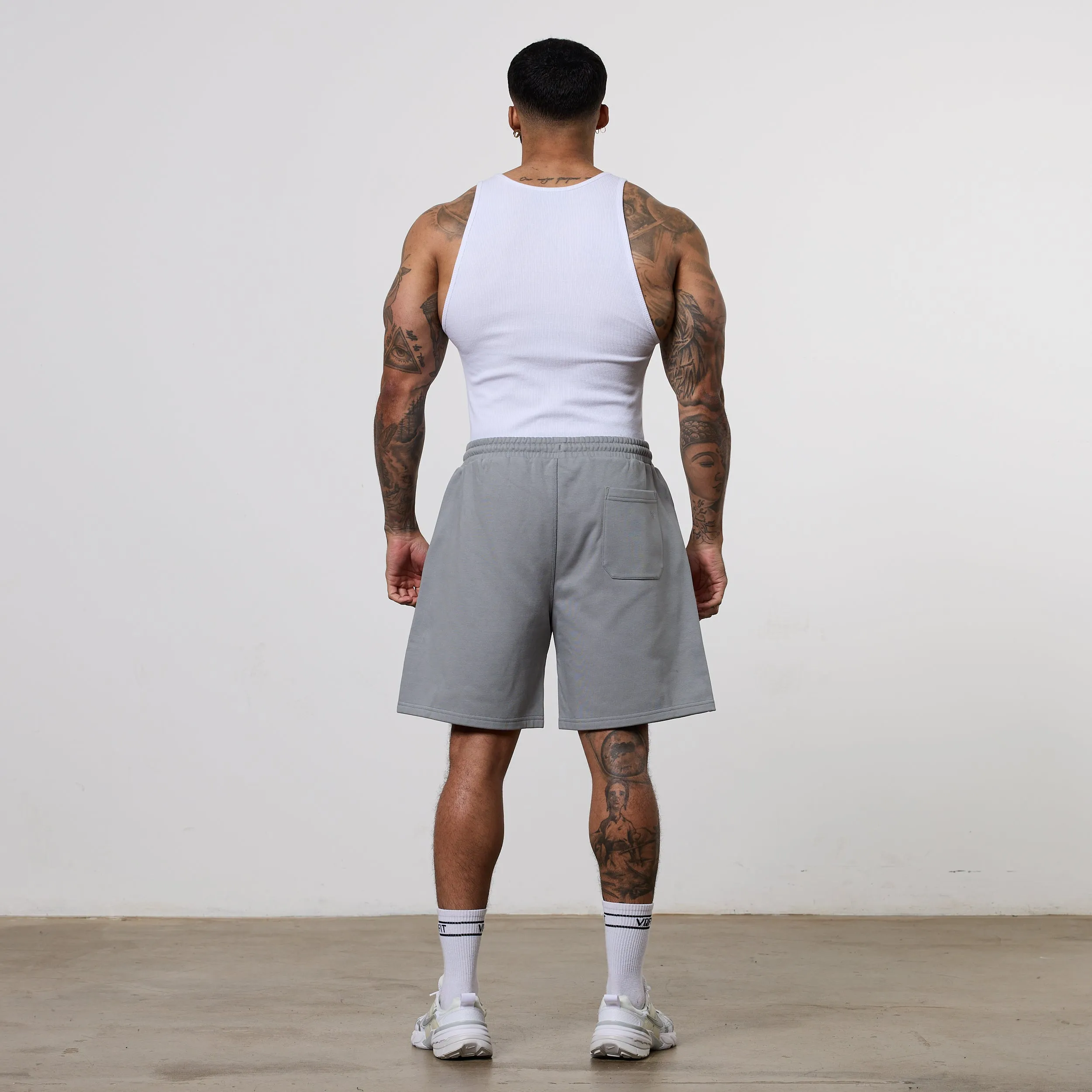 young adults Vanquish Essential Steel Grey Oversized Heavyweight Shorts