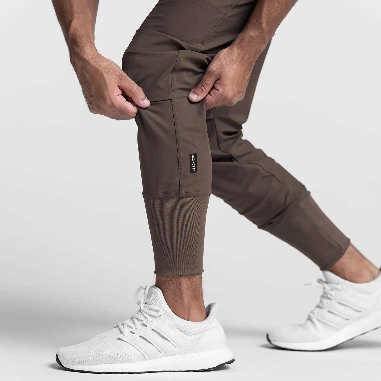 PermeableCloth 0826. Tetra-Lite? High Rib Jogger - Deep Taupe