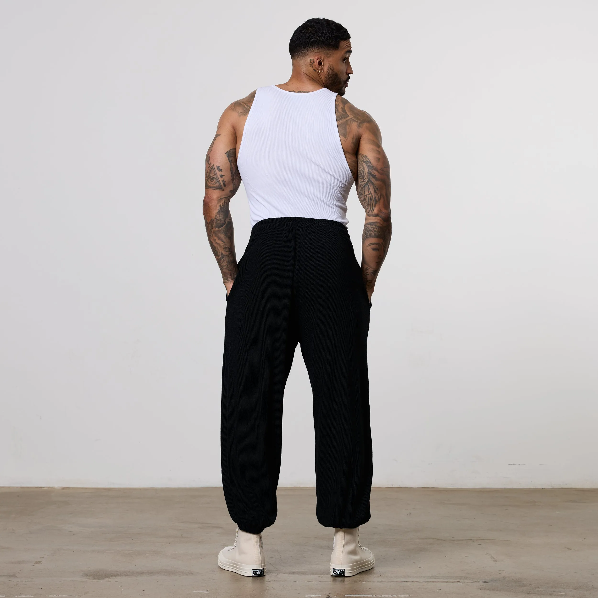 LightweightInsulation Vanquish Black Bodybuilding Baggy Pants