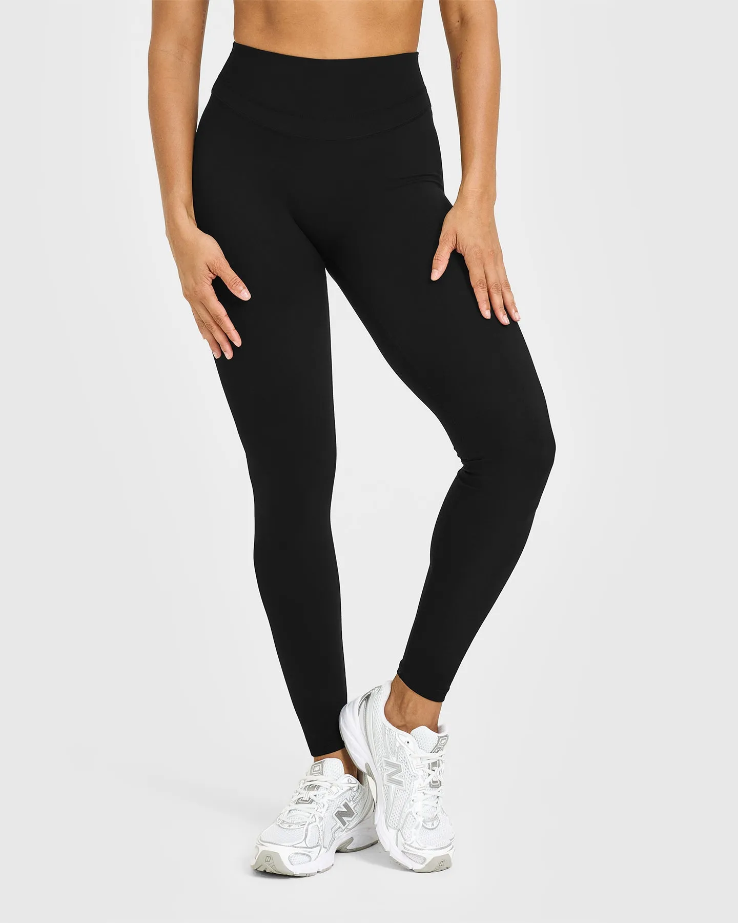 Quick Vision Unified High Waisted Leggings White Logo | Black Tagless Design Move Control