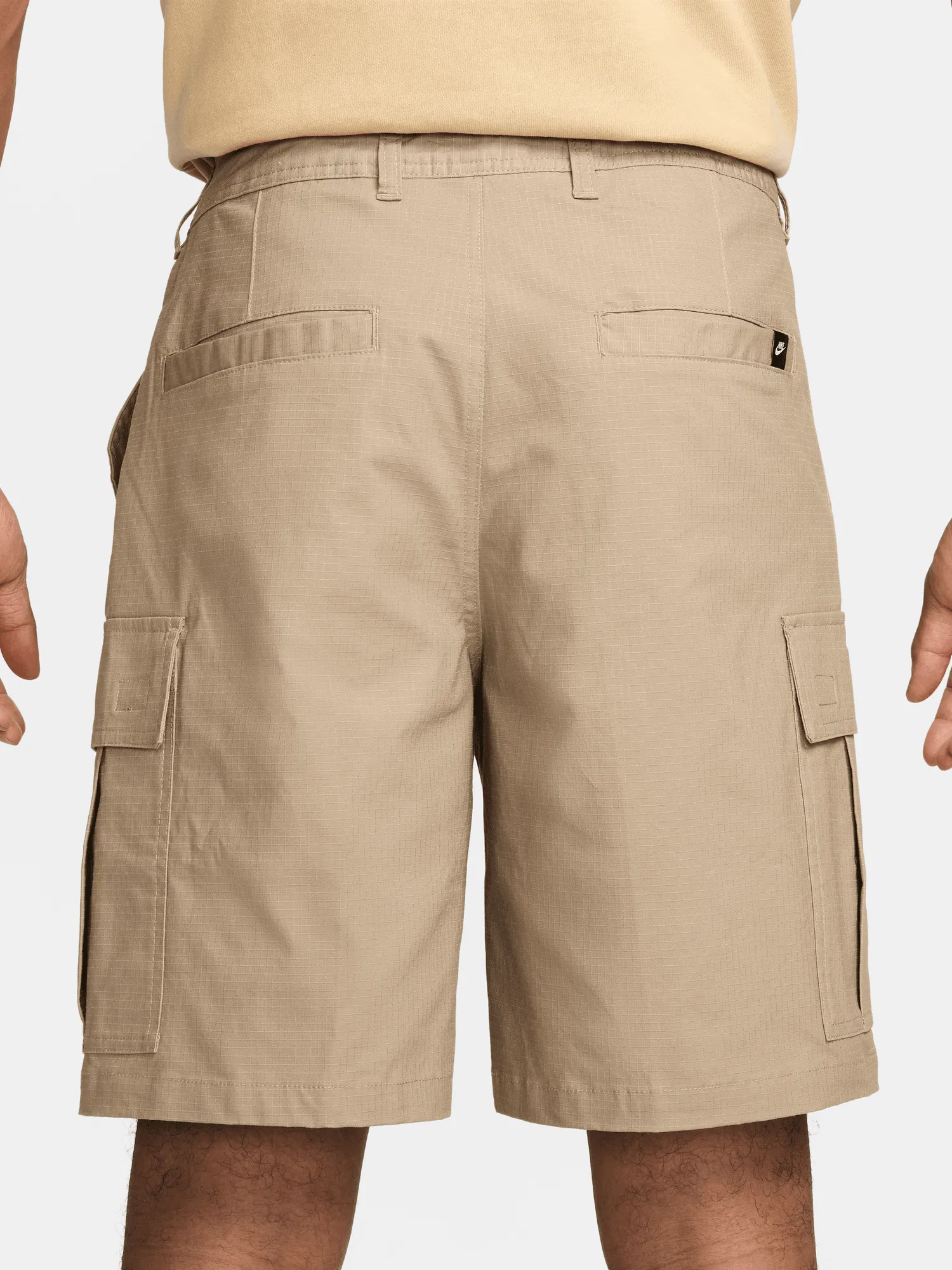 Woven Cargo Short Breathable Design music event look