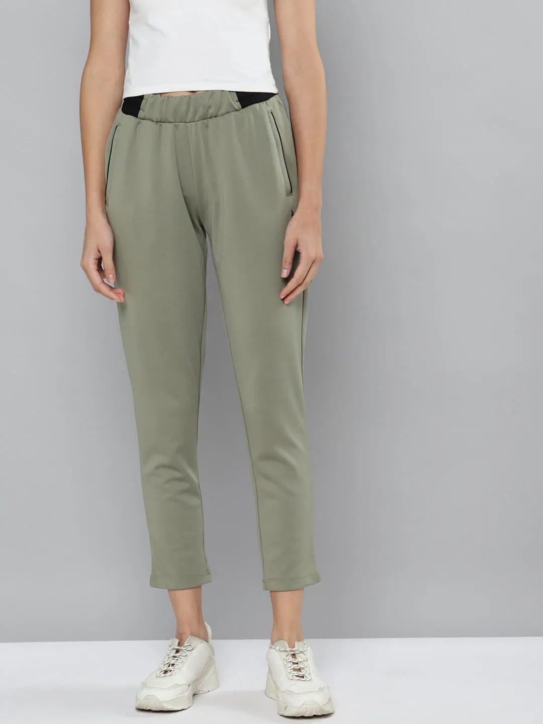 Alcis Women Olive Green Solid Slim Fit Track Pants MoistureWickingLining Urban Fit