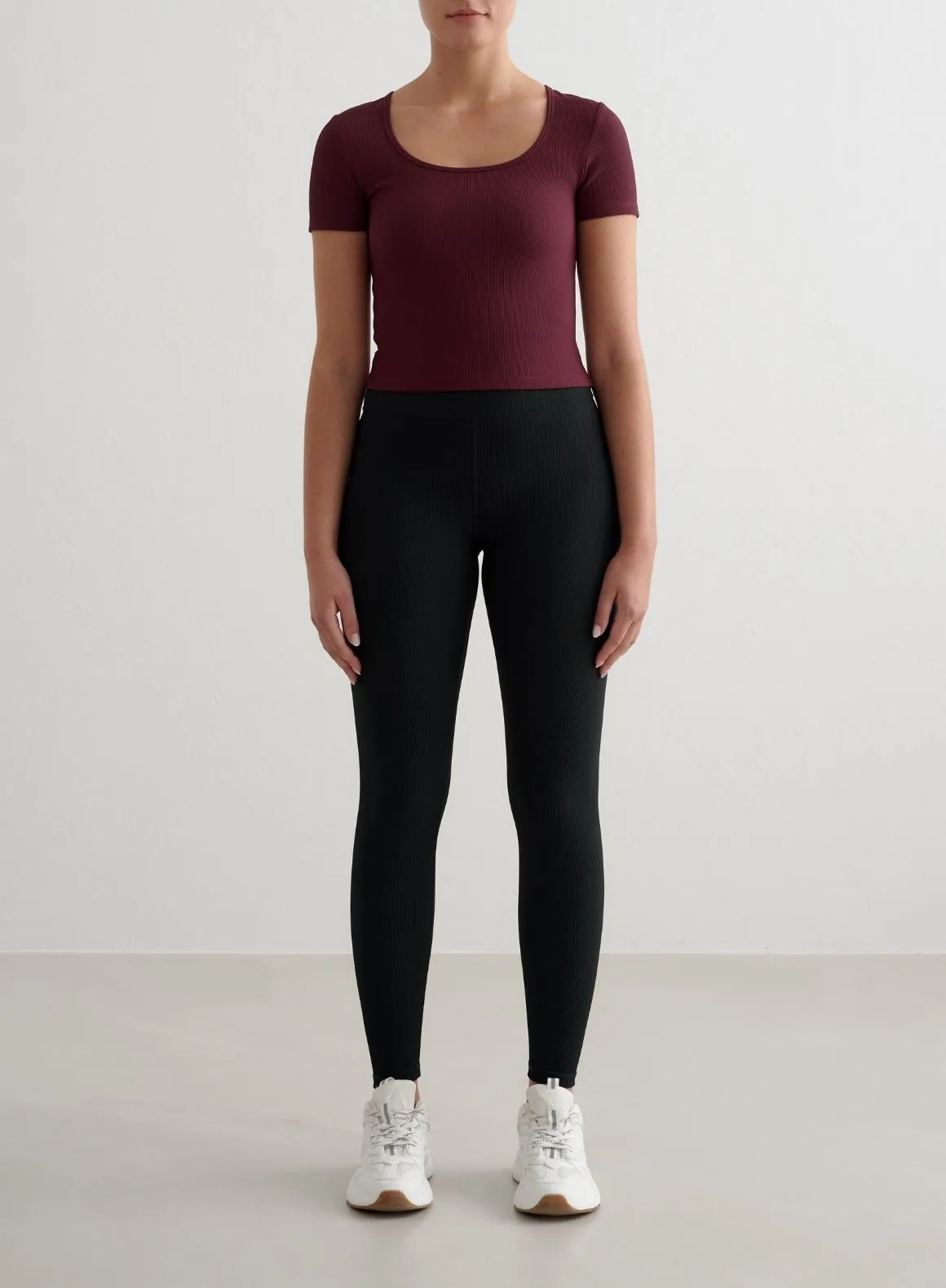 Eco friendly materials Friction Free Inner Lining Cherry Ribbed Performance Short Sleeve