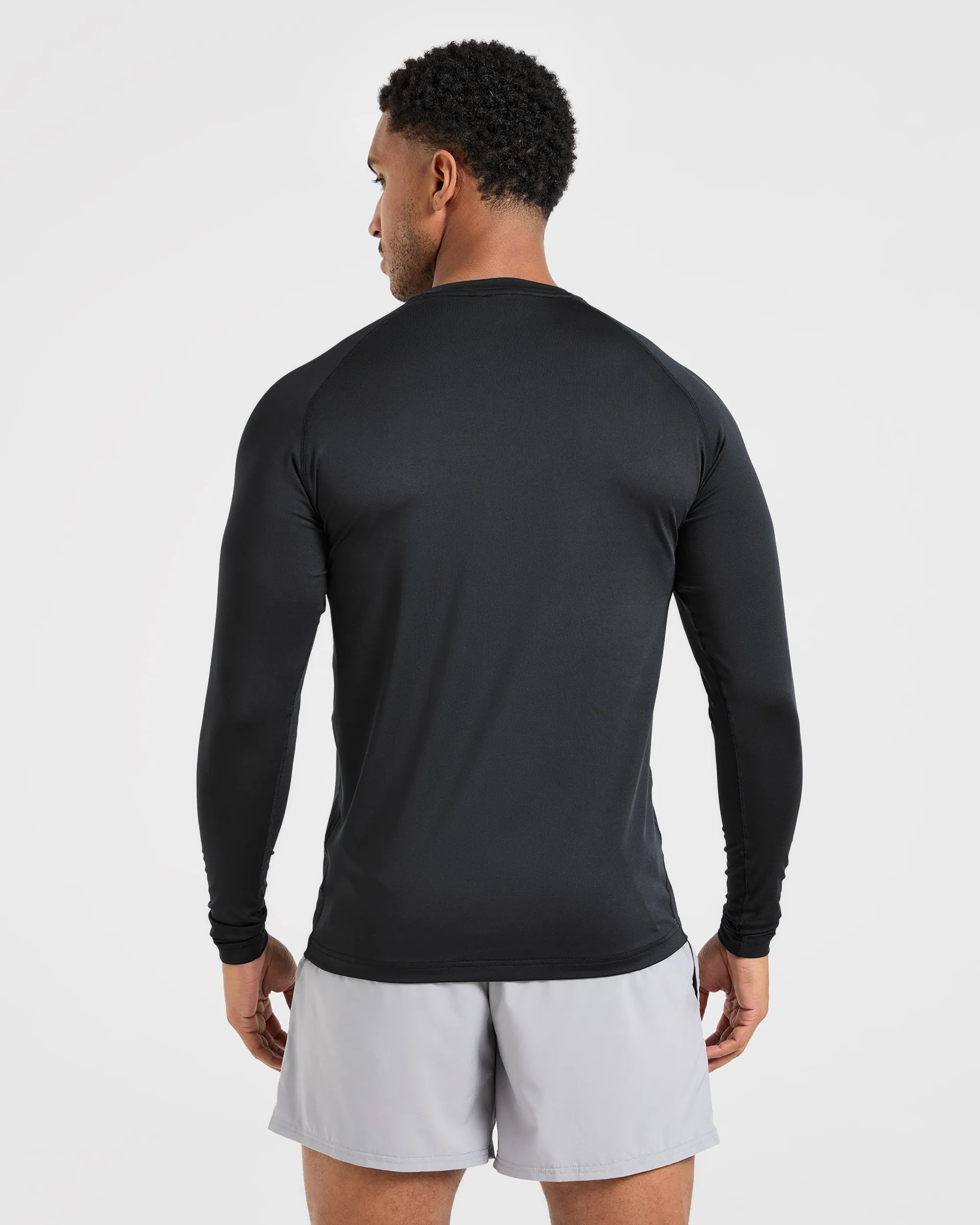 Sustainable Material Blend Workout Gear Essential Long Sleeve T Shirt - Black