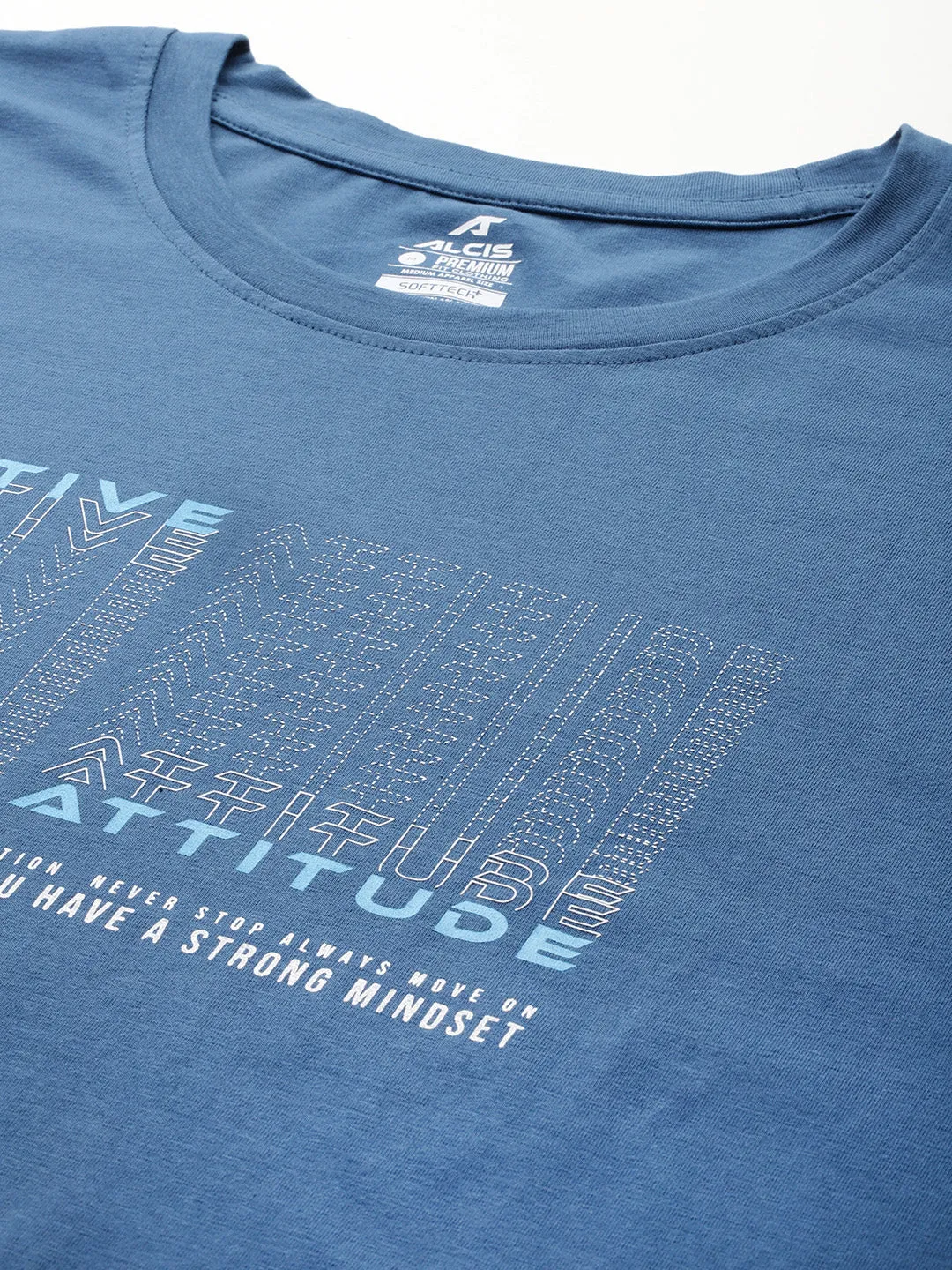 Alcis Men Blue Typography Printed T-shirt City Soul VentilatedMesh