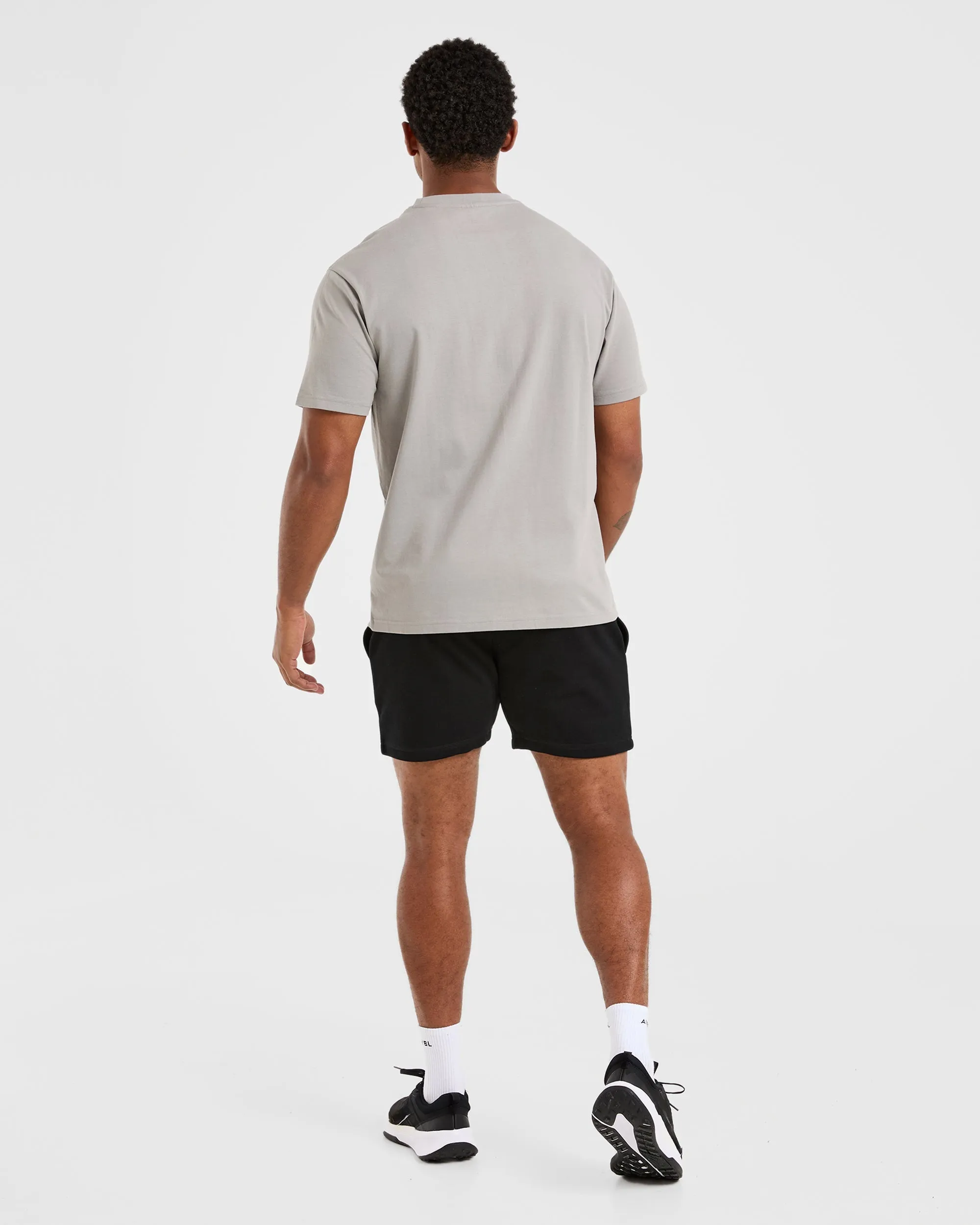 Essential Lightweight 5" Shorts - Black High-End Option