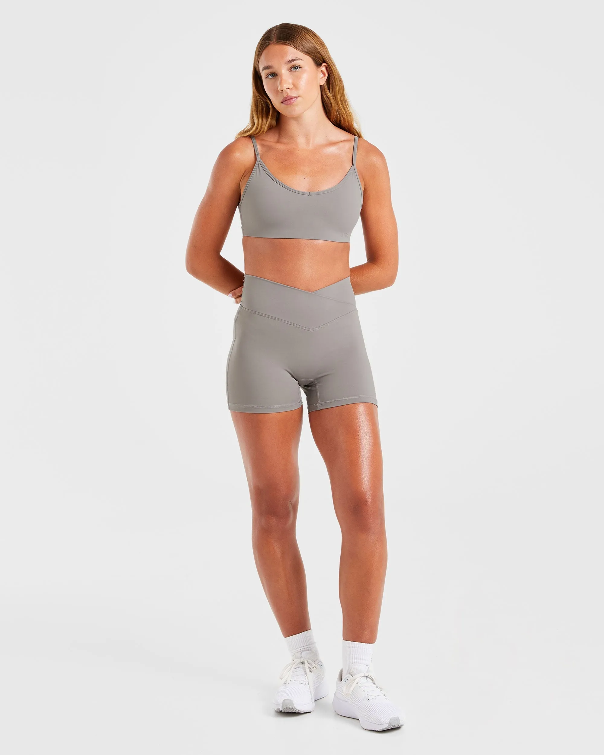 Sculpt Wrap Sports Bra - Smoke Grey Dance lovers