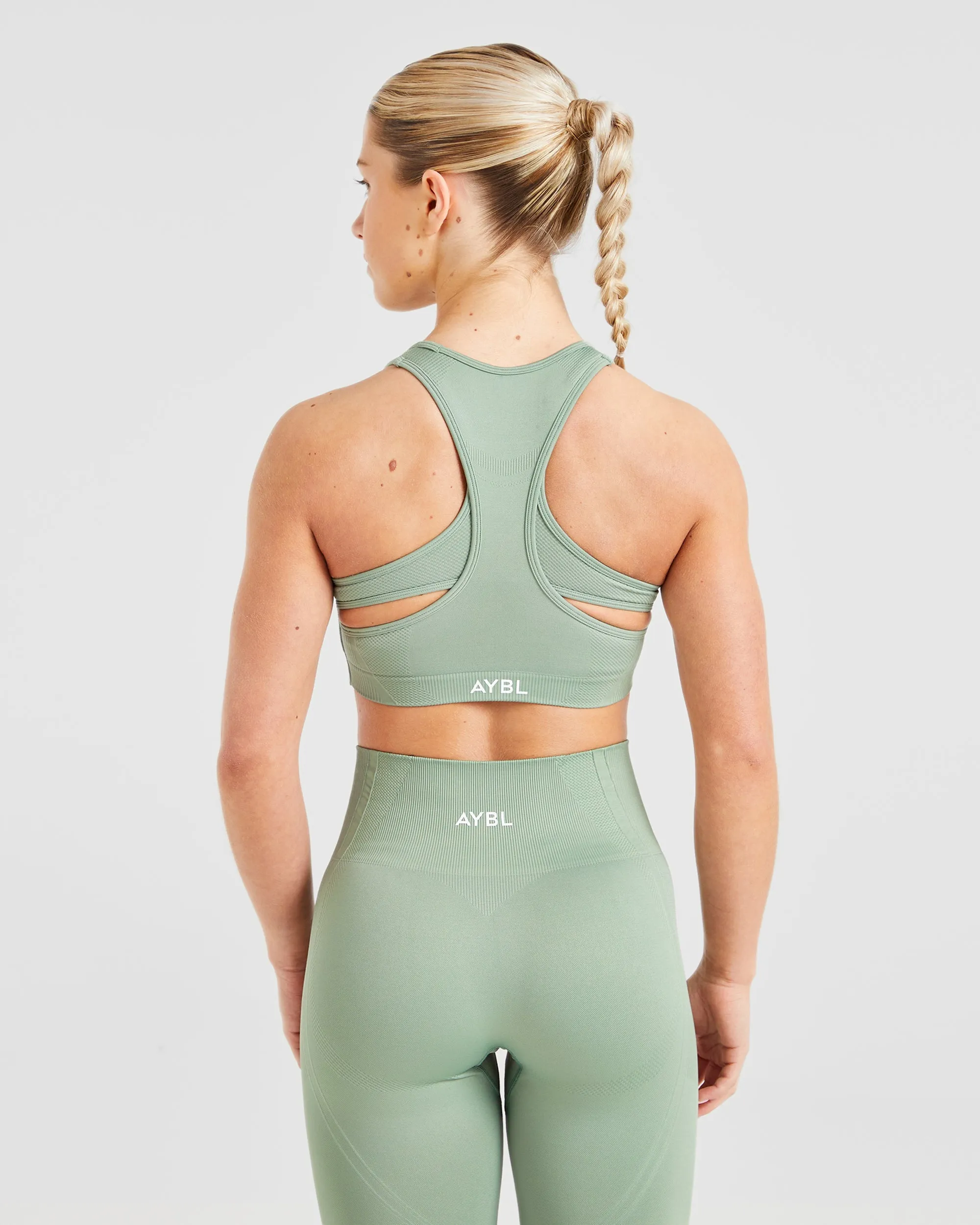 Sleepwear Balance V3 Seamless Sports Bra - Grove Green